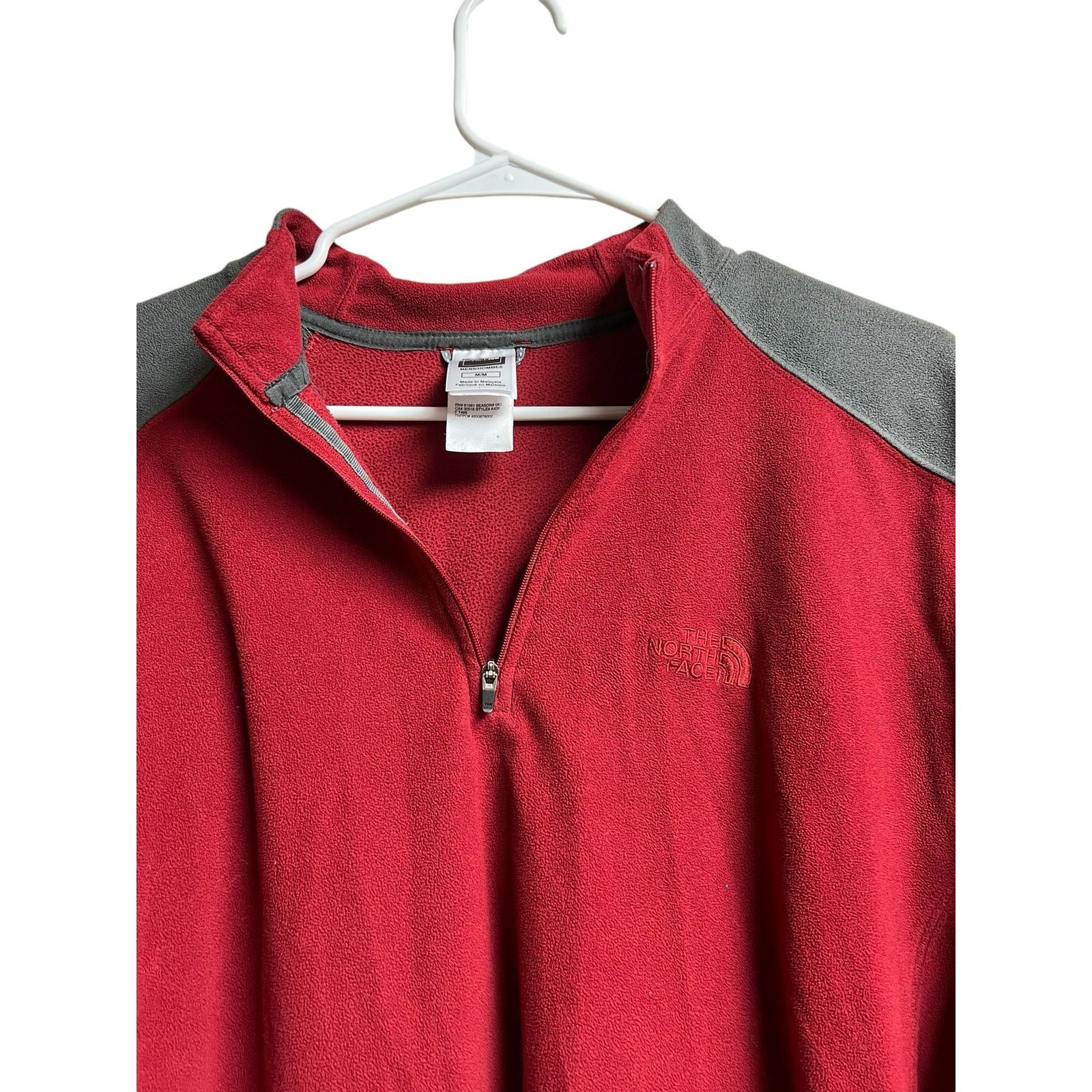 The North Face The North Face Men's Gray TKA 100 1/4 Zip Fleece Lightweight Size US M / EU 48-50 / 2 - 2 Thumbnail