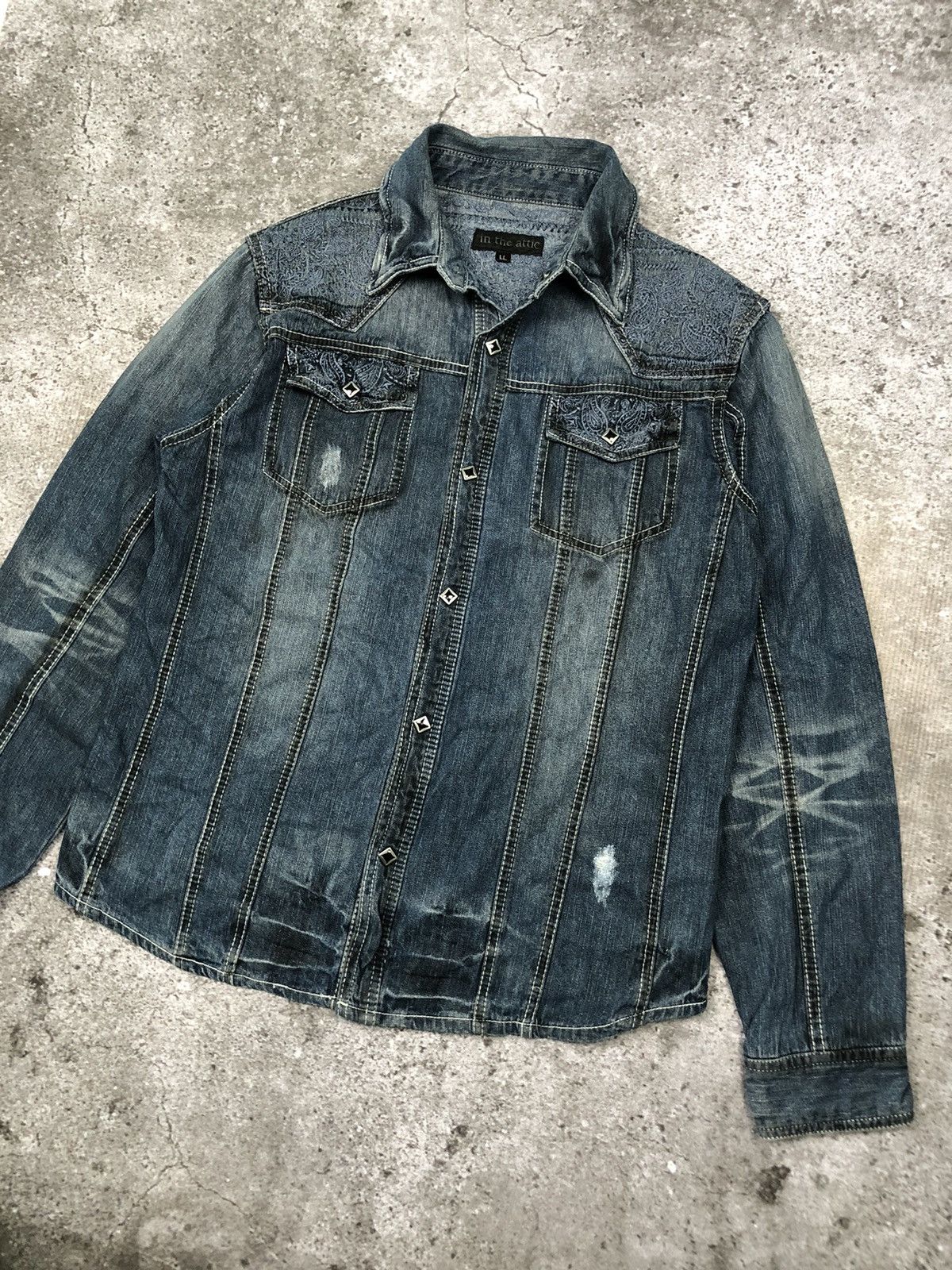 IN THE ATTIC DENIM RAW BUTTON SHIRT