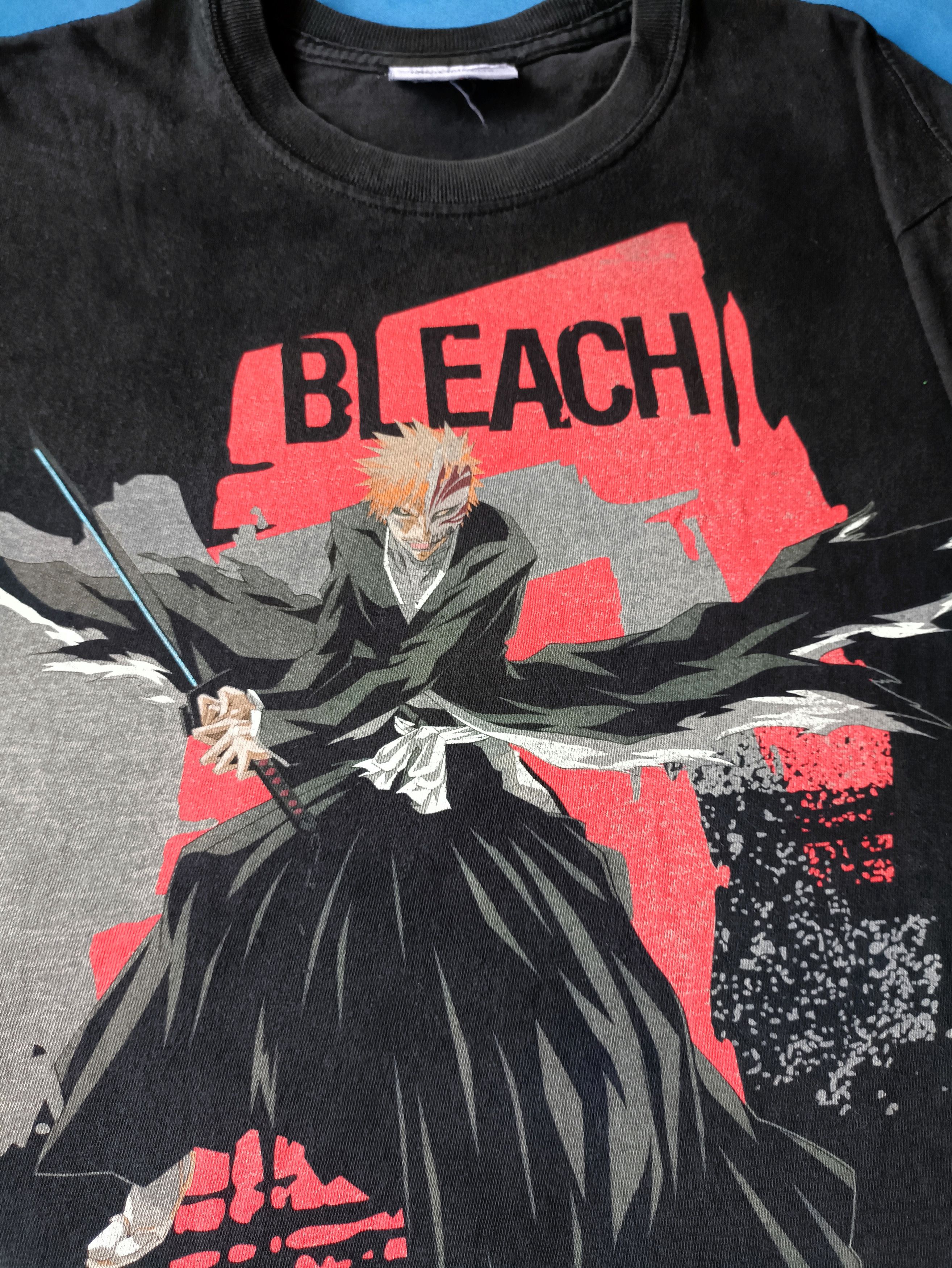 Anime VINTAGE BLEACH ANIME Size US M / EU 48-50 / 2 - 2 Thumbnail