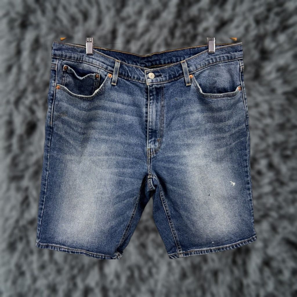 Levi's Levi's 541 Bermuda Shorts Mens 38 Blue Denim Distressed Grunge 90s Workwear Size US 38 / EU 54 - 1 Thumbnail