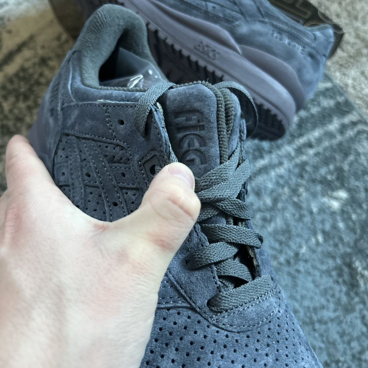 Asics × Kith 1201A224-025 2020 KXTH GEL LYTE iii “THE PALETTE” ASTEROiD Size US 8.5 / EU 41-42 - 7 Thumbnail