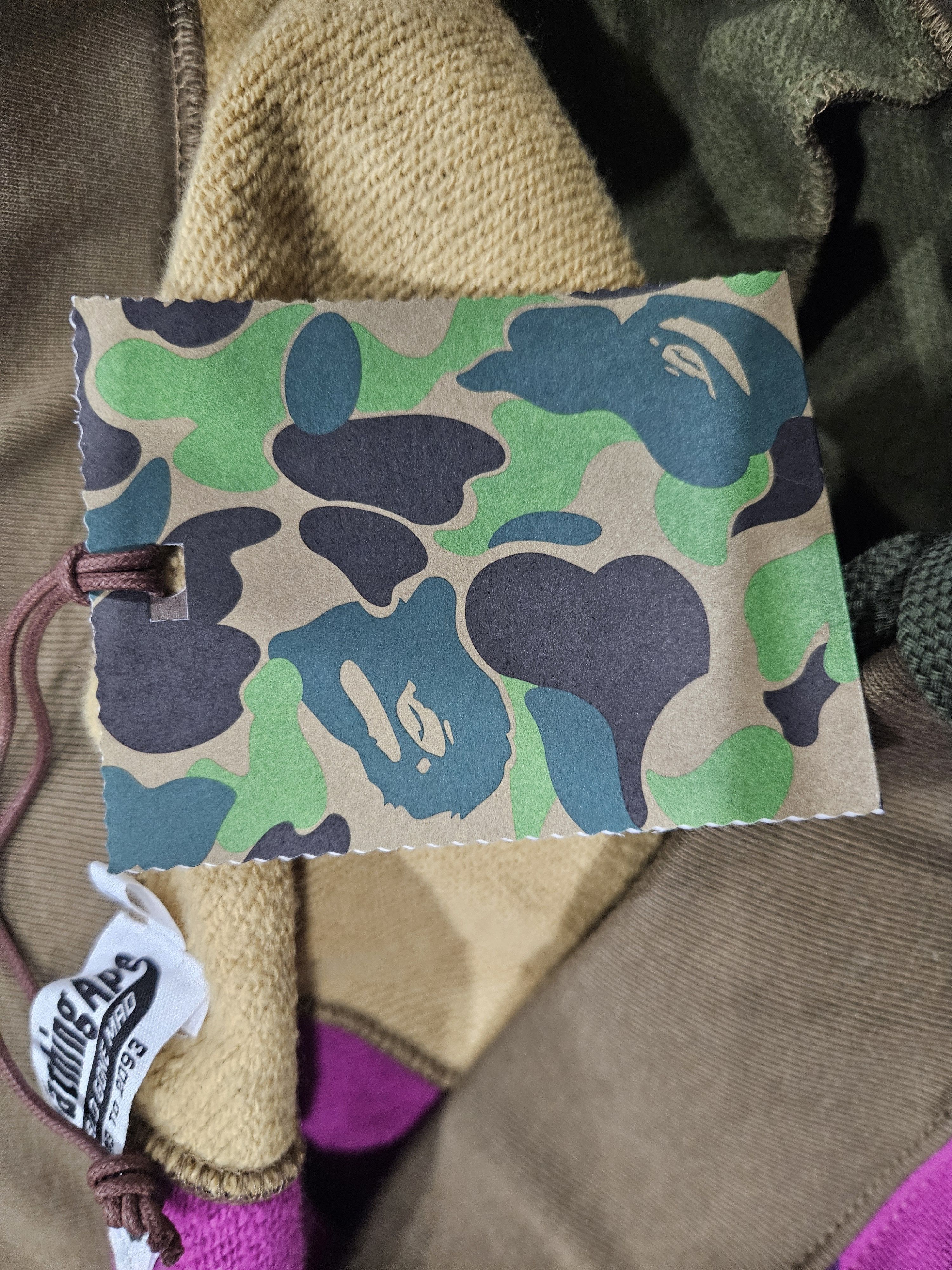 Bape Bathing Ape Shark Camo Sweatpants Size US 36 / EU 52 - 4 Thumbnail