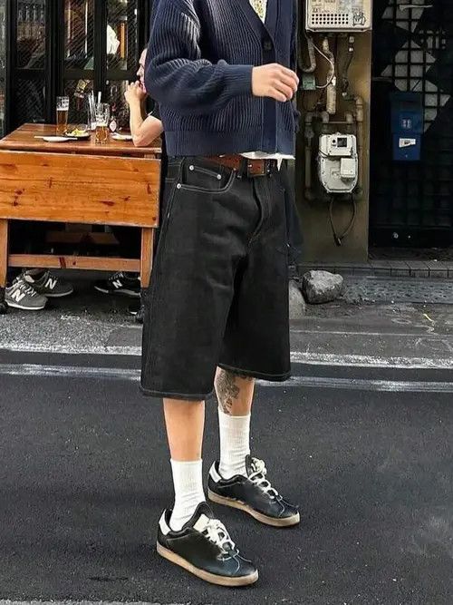 Japanese Brand × Vintage VINTAGE jeans jorts Y2K denim shorts Size US 32 / EU 48 - 1 Thumbnail