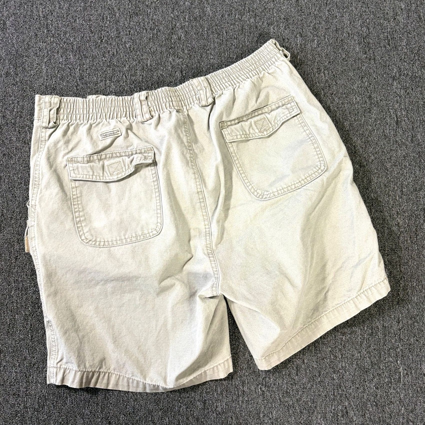 Vintage VINTAGE Y2K Weekender Cargo Light Beige Casual Men's Chino Shorts Size 34 Cargo Mens Beige Shorts 34 Size US 34 / EU 50 - 2 Thumbnail