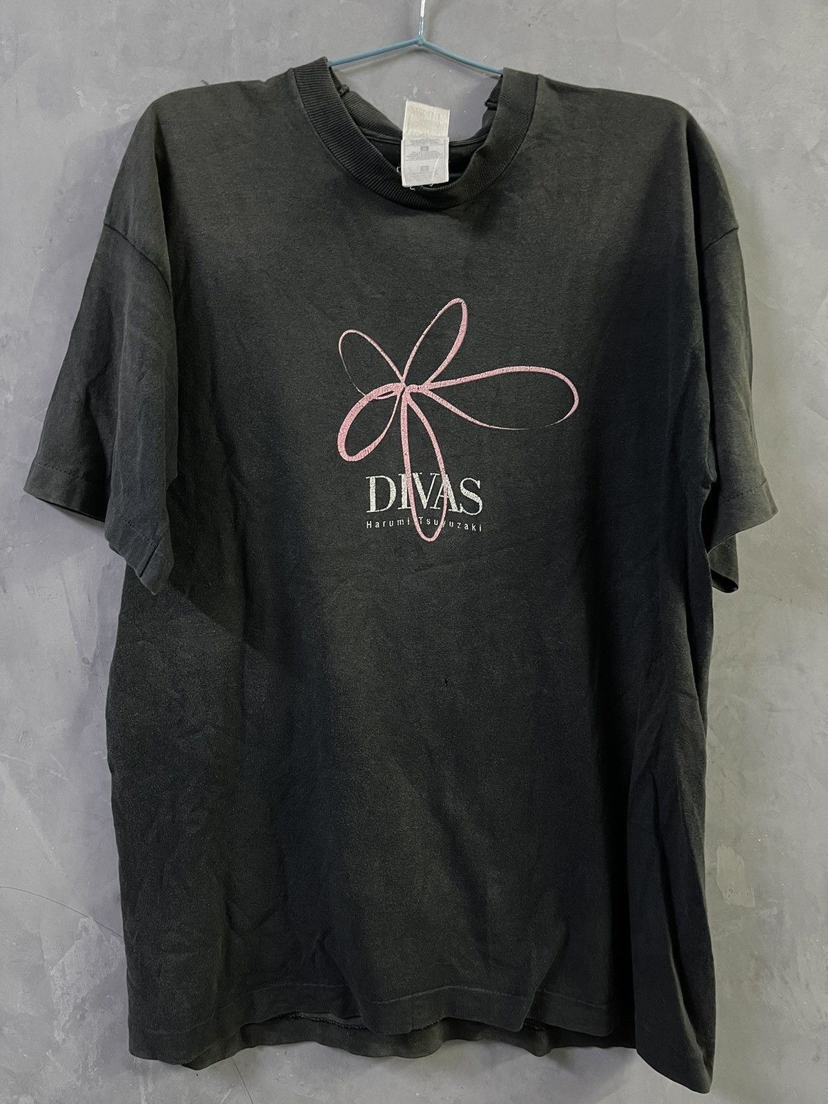Vintage Vintage Solo Singer - Harumi Tsuyuzaki T-shirt - Size L Size US L / EU 52-54 / 3 - 1 Thumbnail