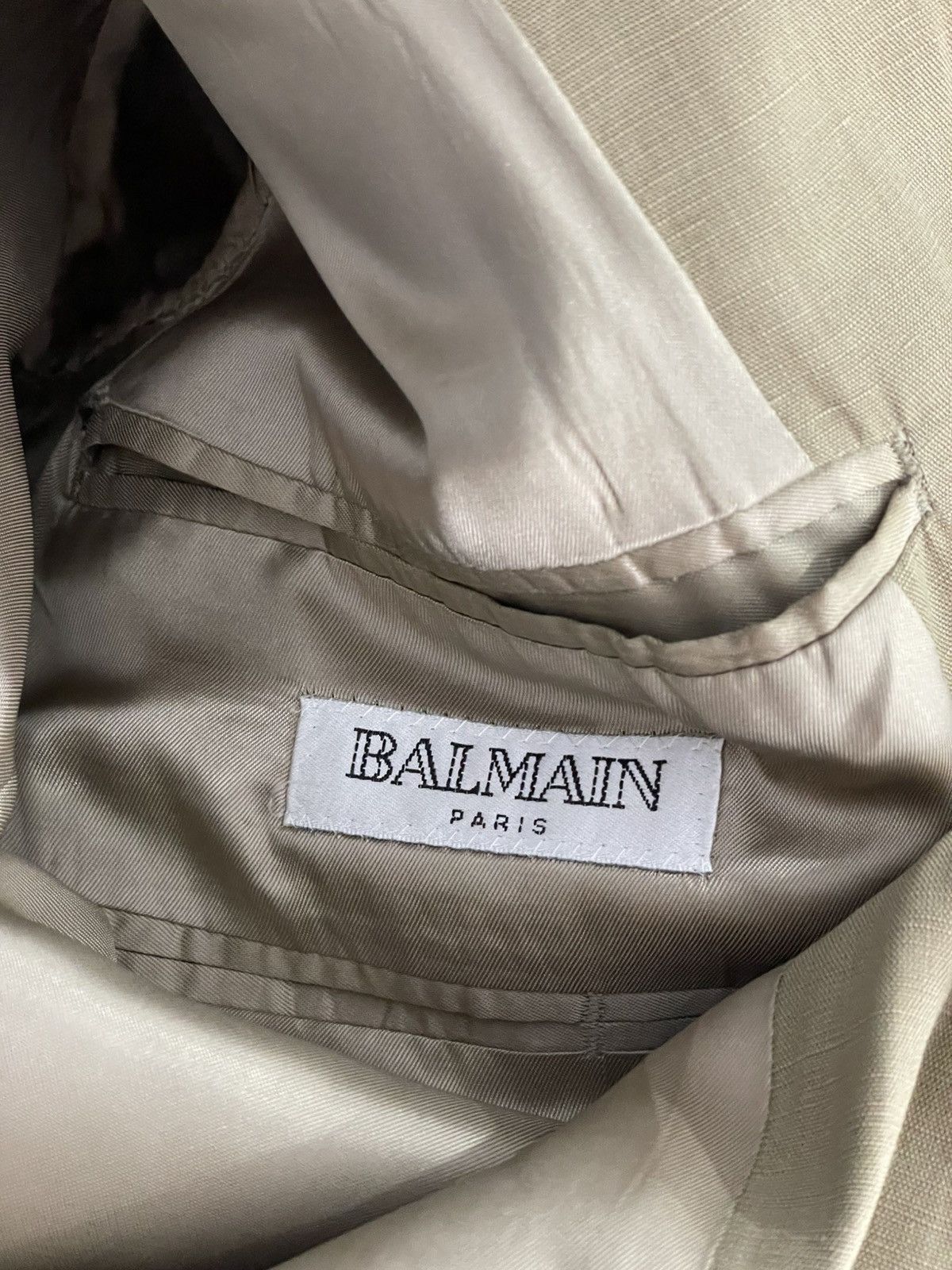 Balmain × Vintage Vintage BALMAIN Beige Luxury Blazer Size US L / EU 52-54 / 3 - 7 Thumbnail