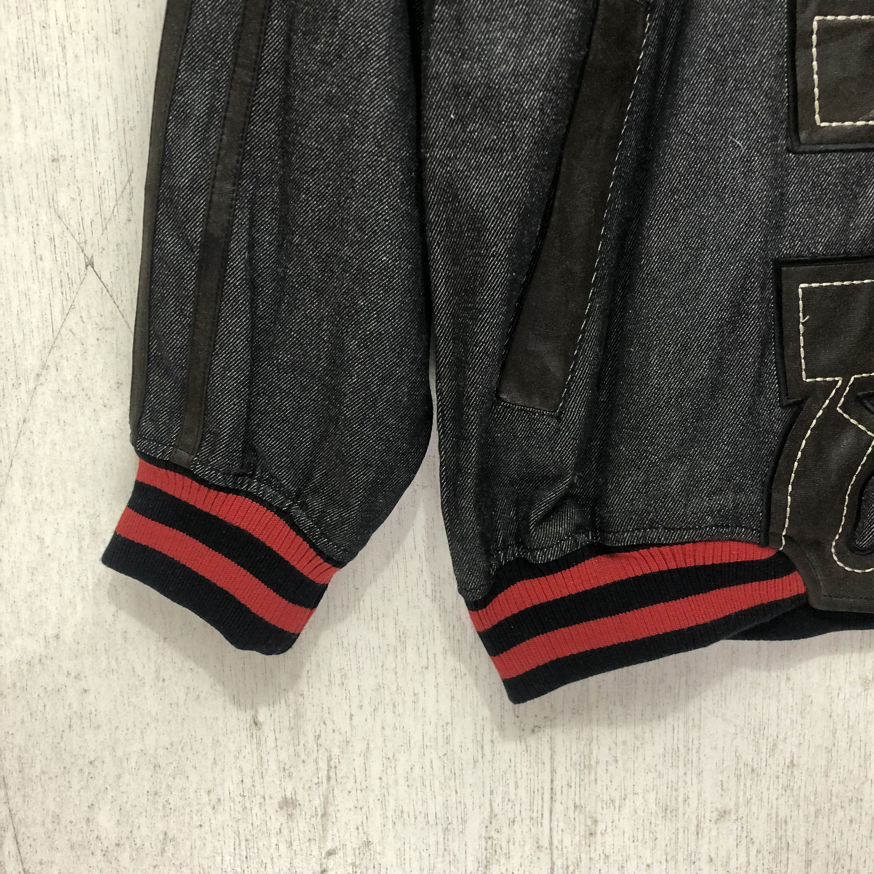 Japanese Brand New York JB jeans OVER PRINT varsity denim Size US L / EU 52-54 / 3 - 9 Thumbnail