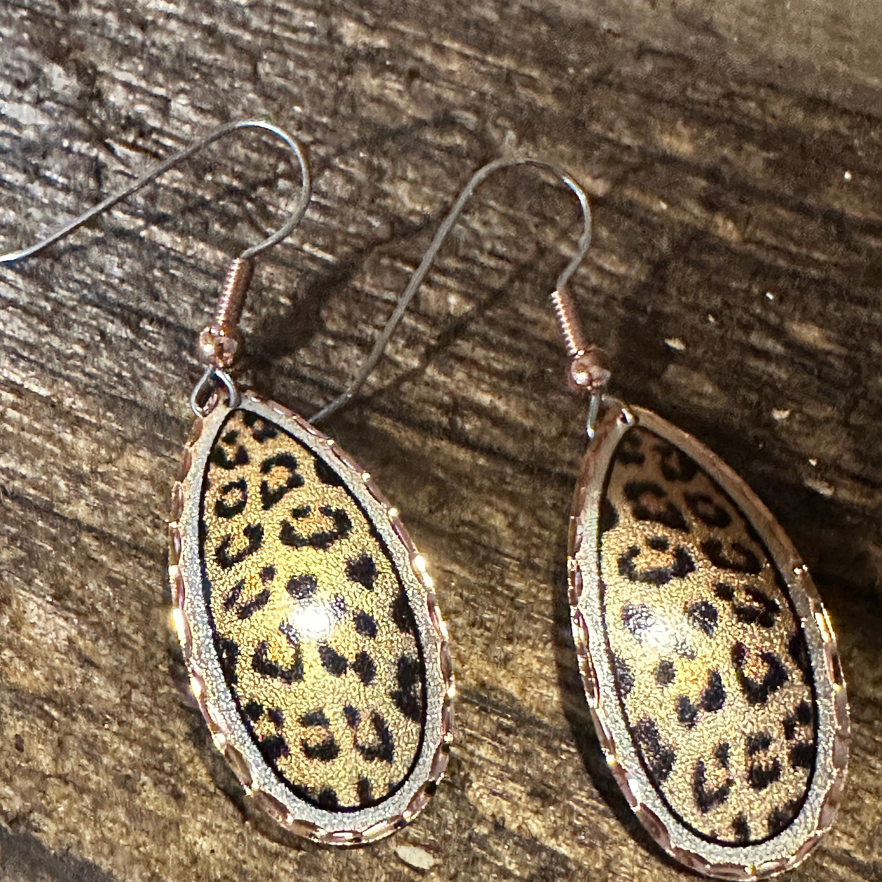 Other Handmade Boho Copper Earrings, Leopard Wire Drop Earrings, G Size ONE SIZE - 5 Thumbnail