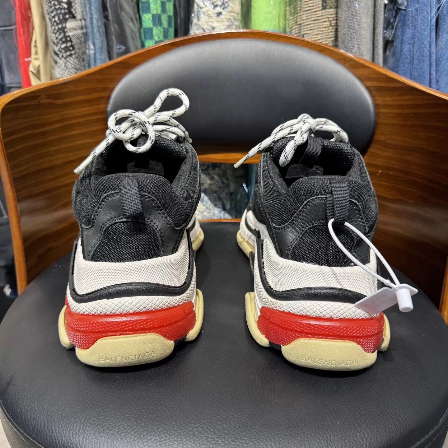 Balenciaga Balenciaga Triple S Black Red Distressed 41 Size US 8 / EU 41 - 3 Thumbnail