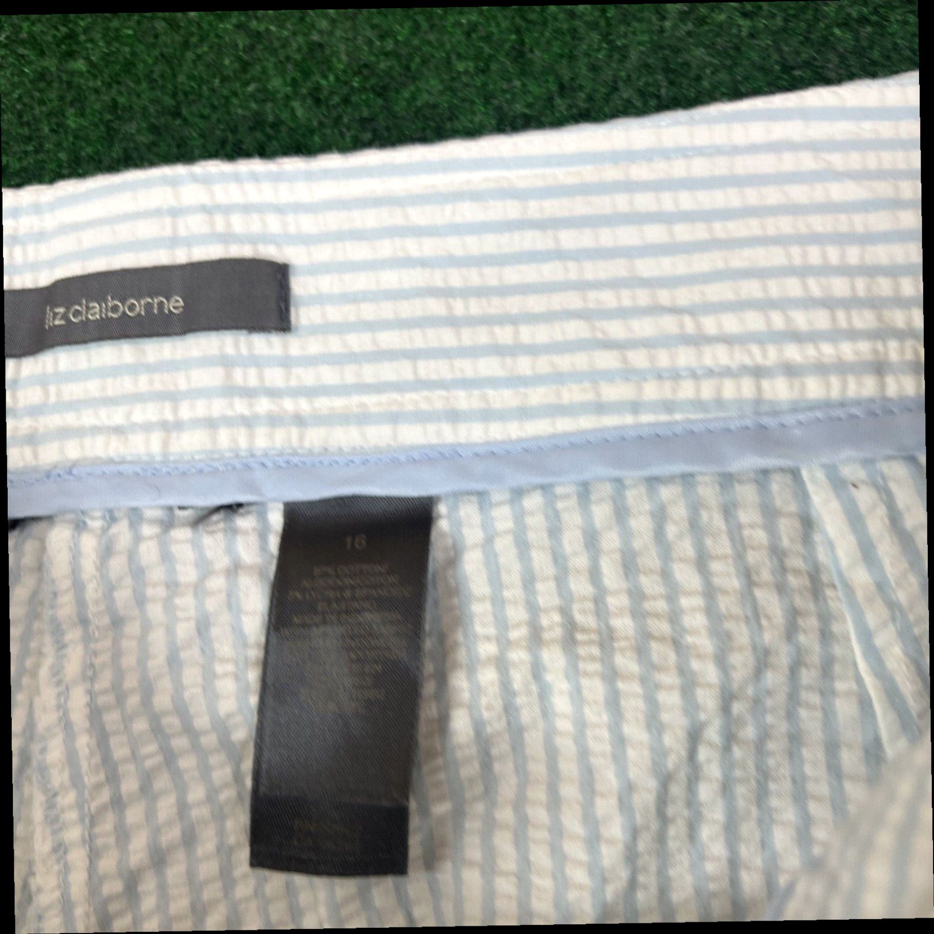 Vintage Liz Claiborne Women's Size 16 Light Blue White Audra Capri Crop Pants Casual Size 38" / US 16 / IT 52 - 7 Thumbnail
