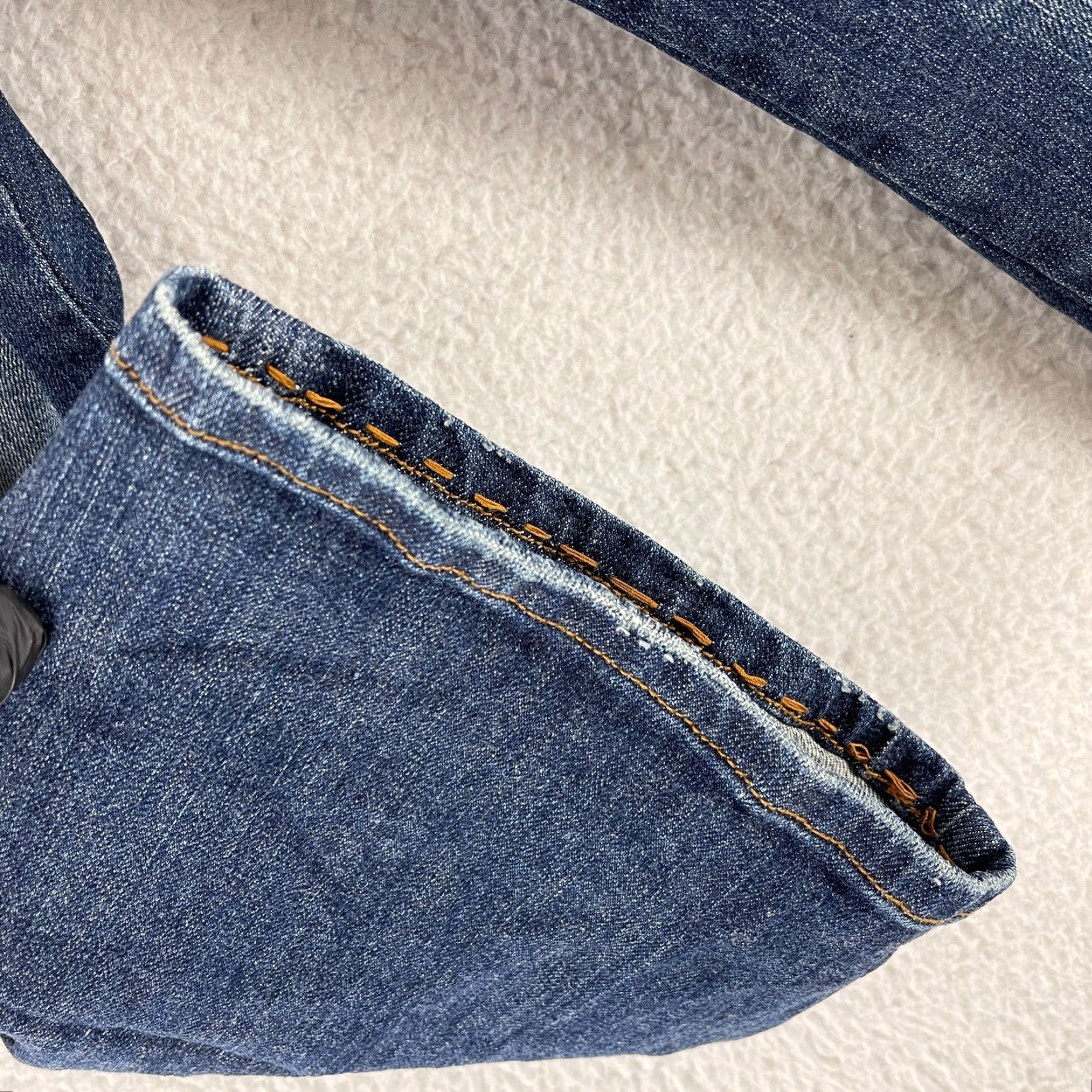 Vintage Request Jeans Jeans Womens Cropped Denim Blue Beaded Embroidered Size 14 5-Pocket Regular Rise Mid 23in Inseam 34in Waist Cotton Spandex Casual Pants Size 36" / US 14 / IT 50 - 7 Thumbnail