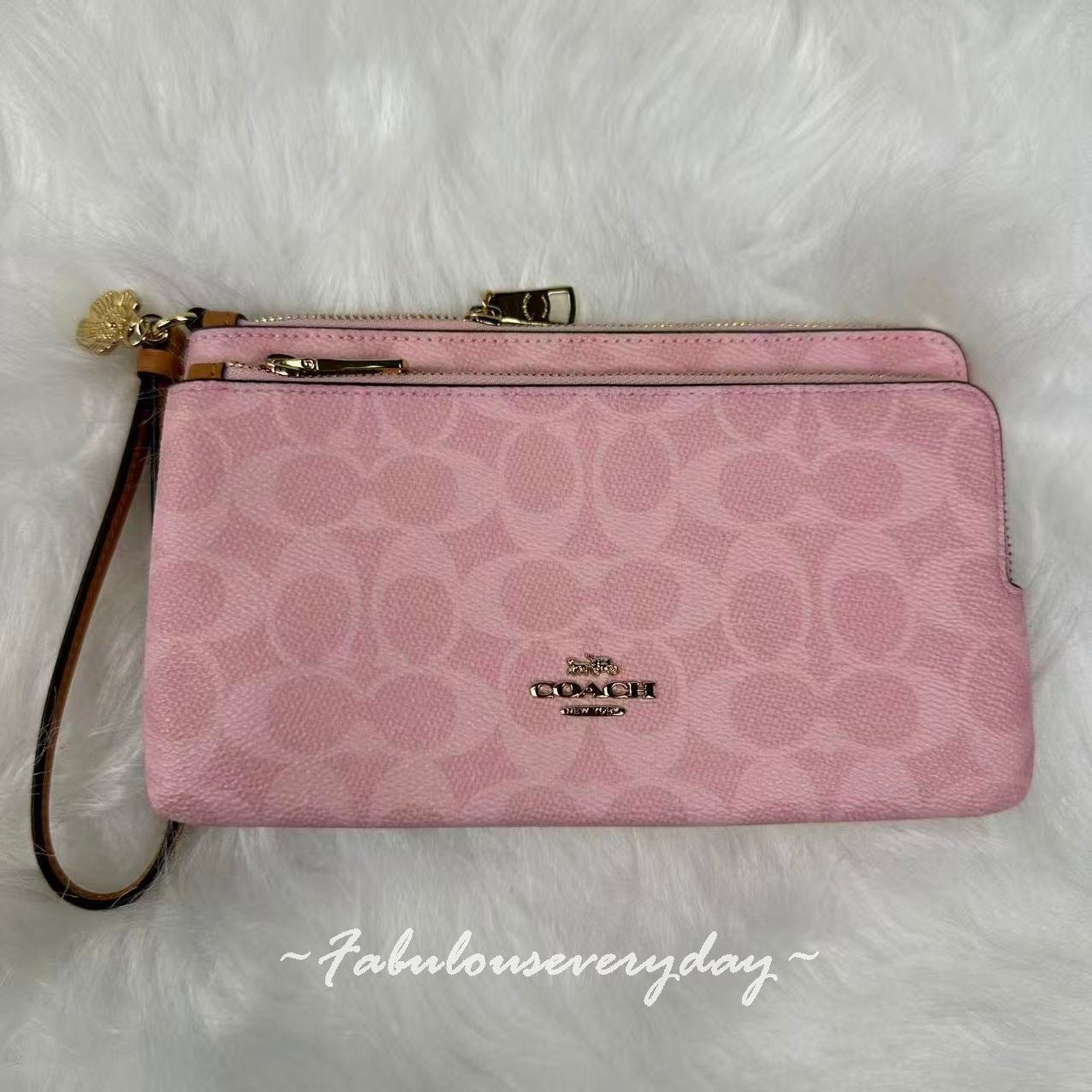 Coach Coach Double Zip Wristlet Sig Canvas Charms Powder Pink Size ONE SIZE - 1 Thumbnail