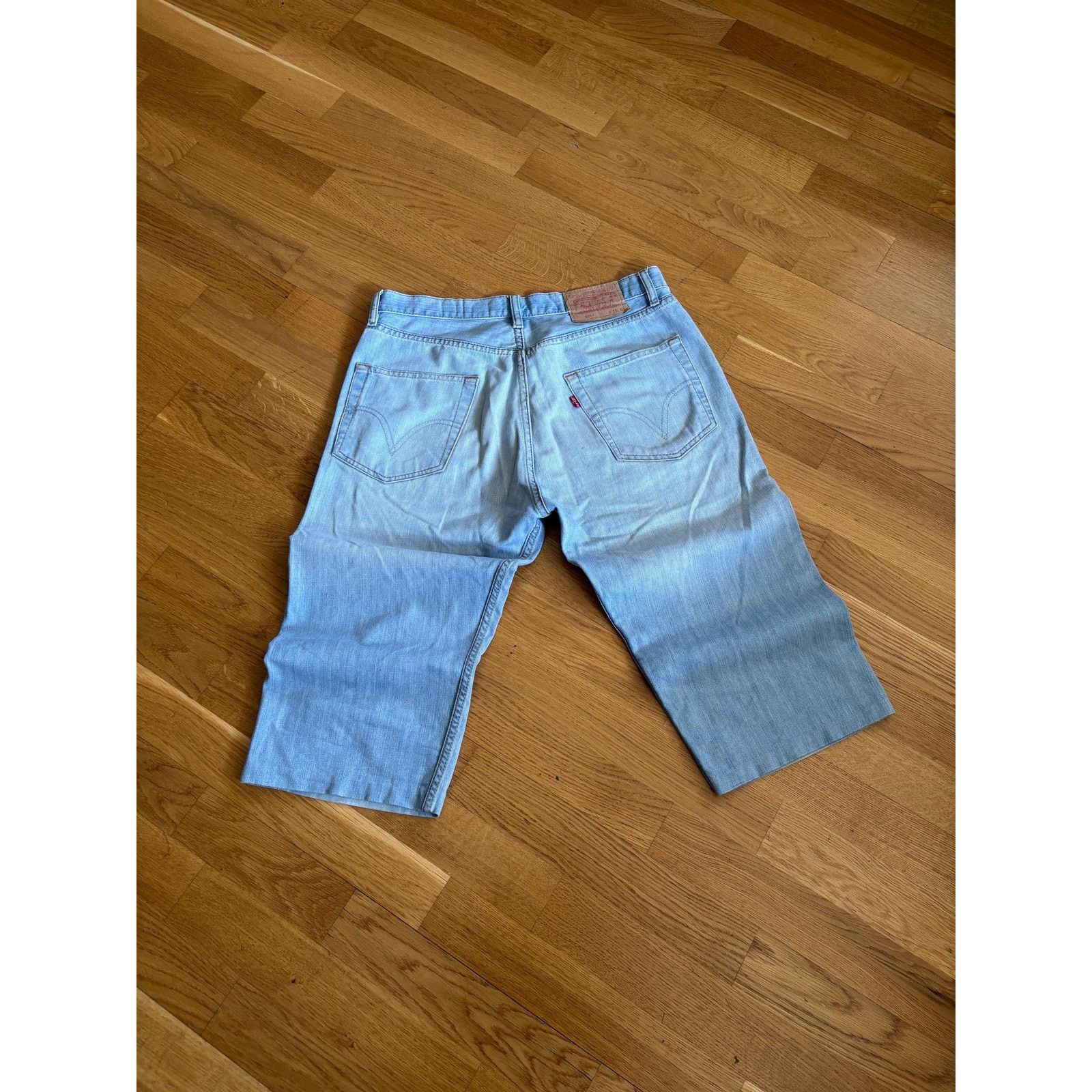 Levi's Levi's 501 W33 L34 - USA 1996 Light Wash Cut-Off Capri Jeans Size US 33 - 4 Thumbnail