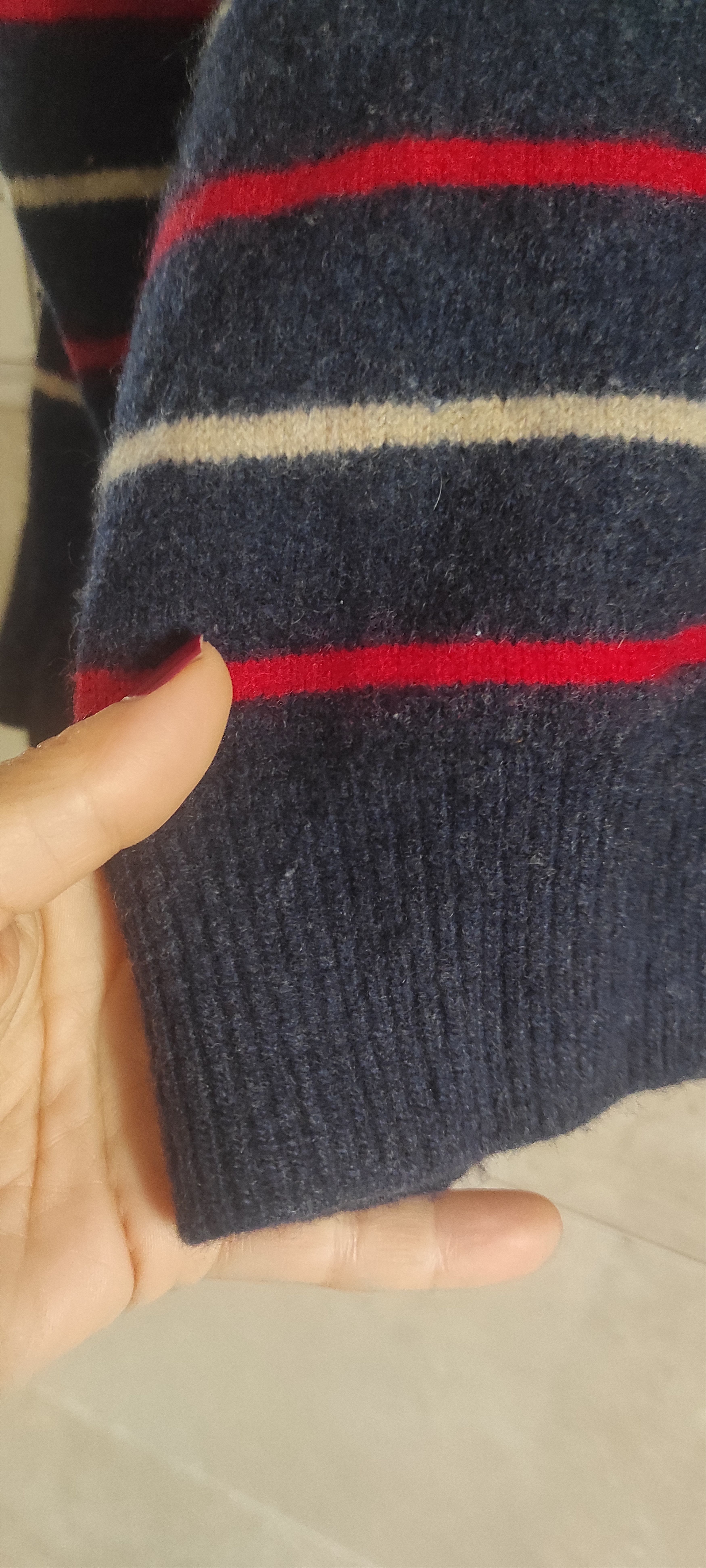 Other Laura Valentini Cashmere Striped Sweater Size M Made Italy Size US M / EU 48-50 / 2 - 13 Thumbnail