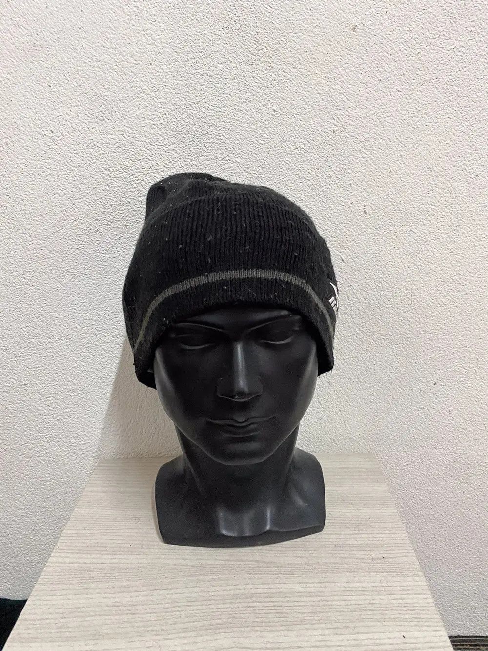 Mizuno × Vintage Mizuno Small Logo Beanie Hat Size ONE SIZE - 3 Thumbnail