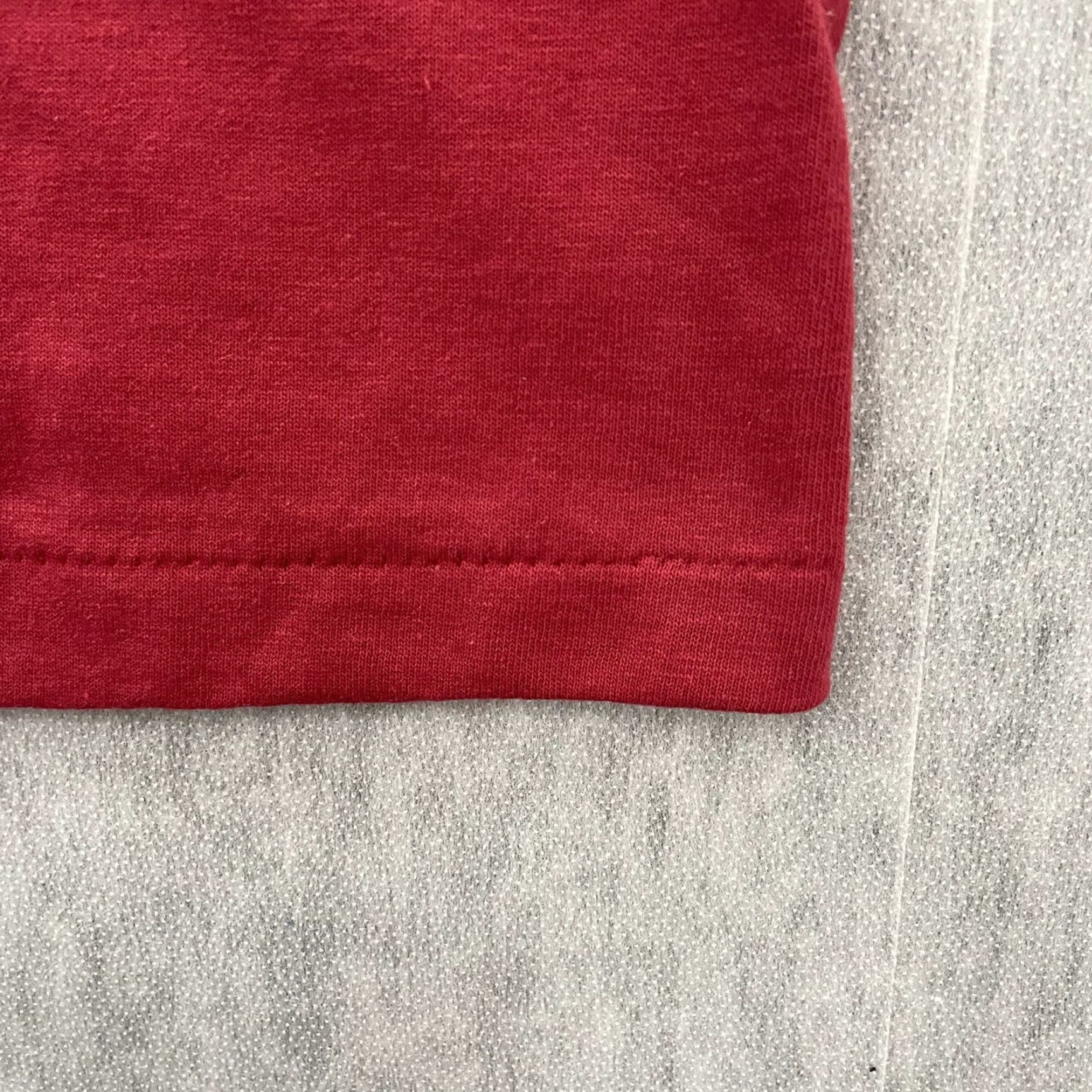 Vintage VINTAGE QB Legends Cotton T-Shirt Men Large Red 90s Crew Neck Short Sleeve Single Stitch Size US L / EU 52-54 / 3 - 6 Thumbnail