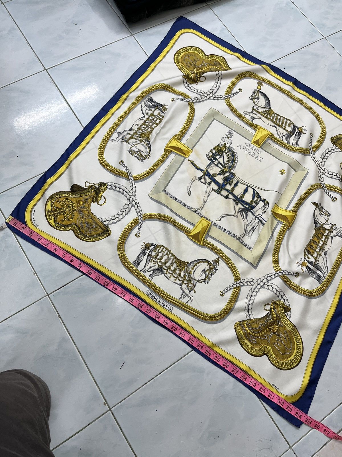 Hermes 💥💥🔥STEALS HERMES SILK SCARF Size ONE SIZE - 20 Thumbnail