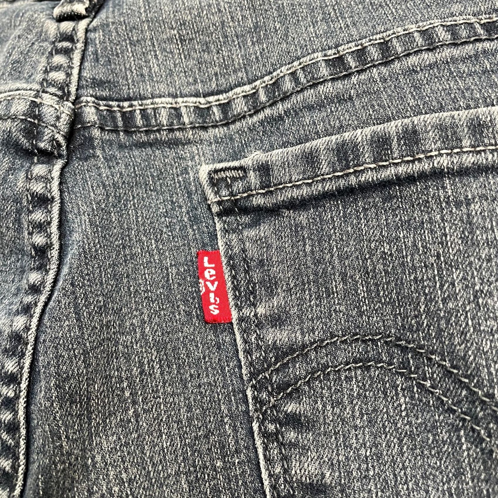Levi's Levi's 505 Straight Denim Jeans Womens 10 Blue Cotton Casual Mid Rise 31 Inseam 30.5 in 5-Pocket Size 32" / US 10 / IT 46 - 5 Thumbnail