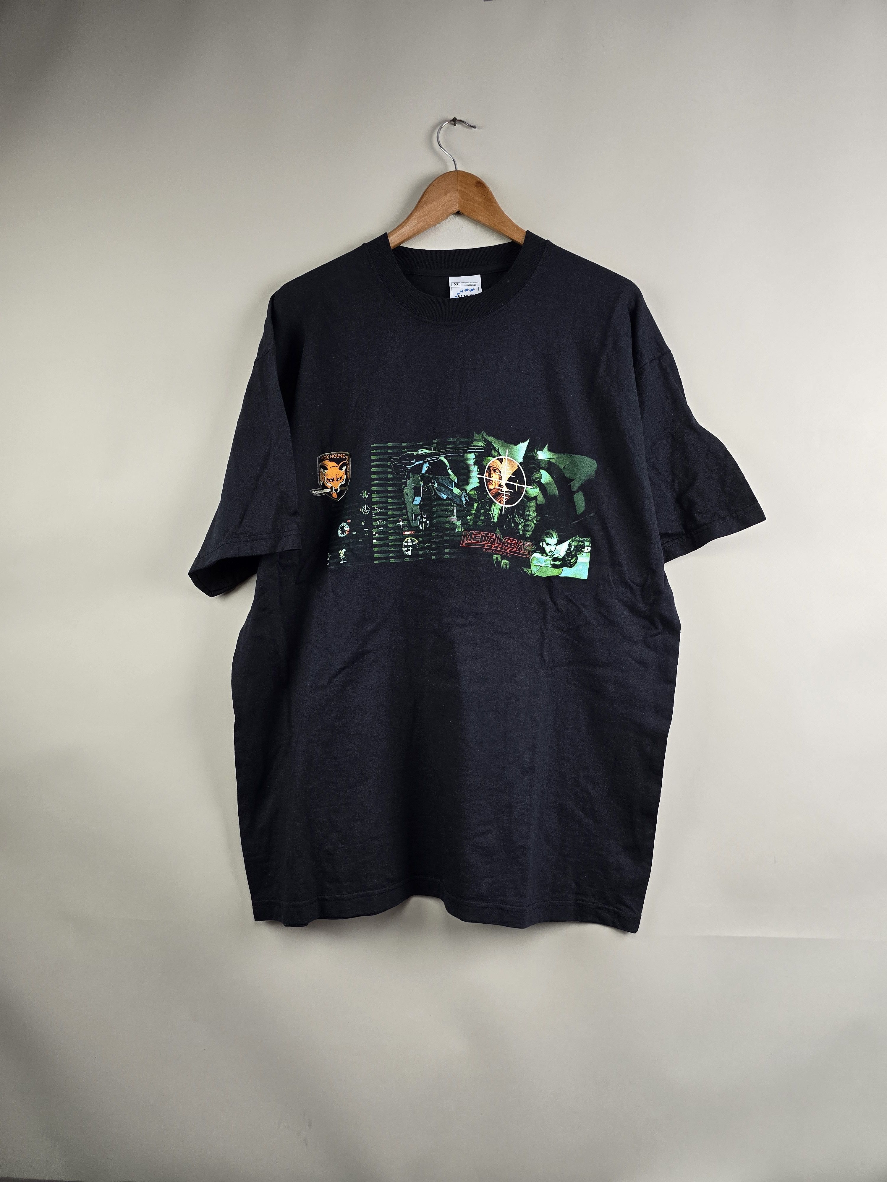 Anime × Vintage 2000 Metal Gear Solid XL 23" 30.5" Size US XL / EU 56 / 4 - 7 Thumbnail