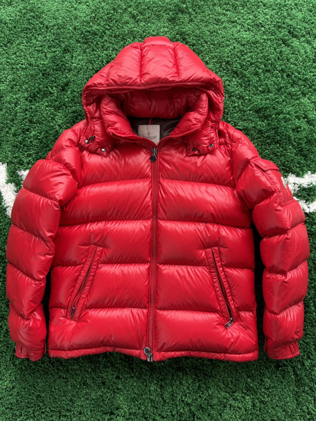 Moncler Moncler Maya Red Mens Puffer Jacket Size US L / EU 52-54 / 3 - 1 Thumbnail