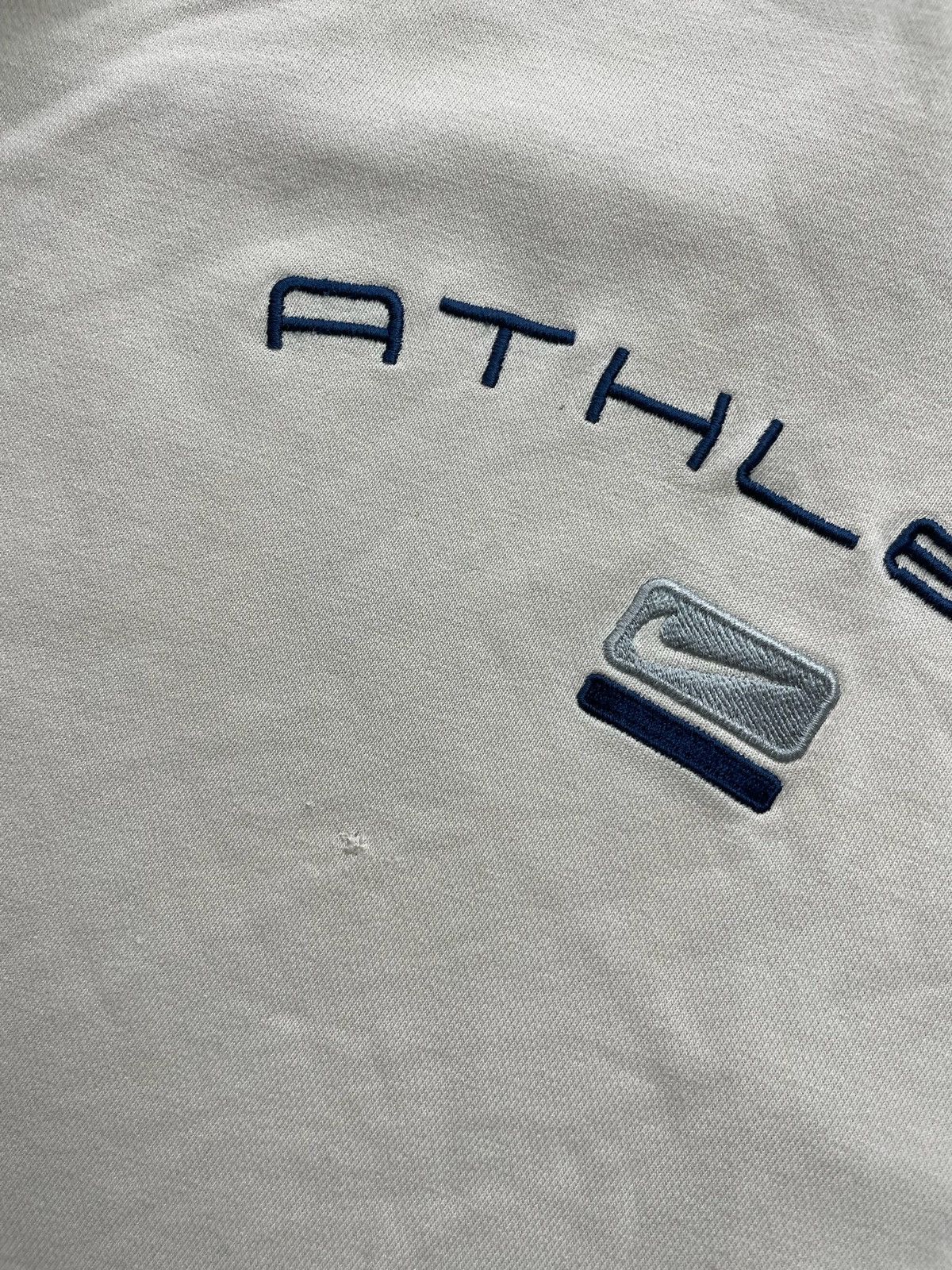 Vintage Vintage Nike Athletic sweatshirt distressed size Xs logo Size US XS / EU 42 / 0 - 4 Thumbnail