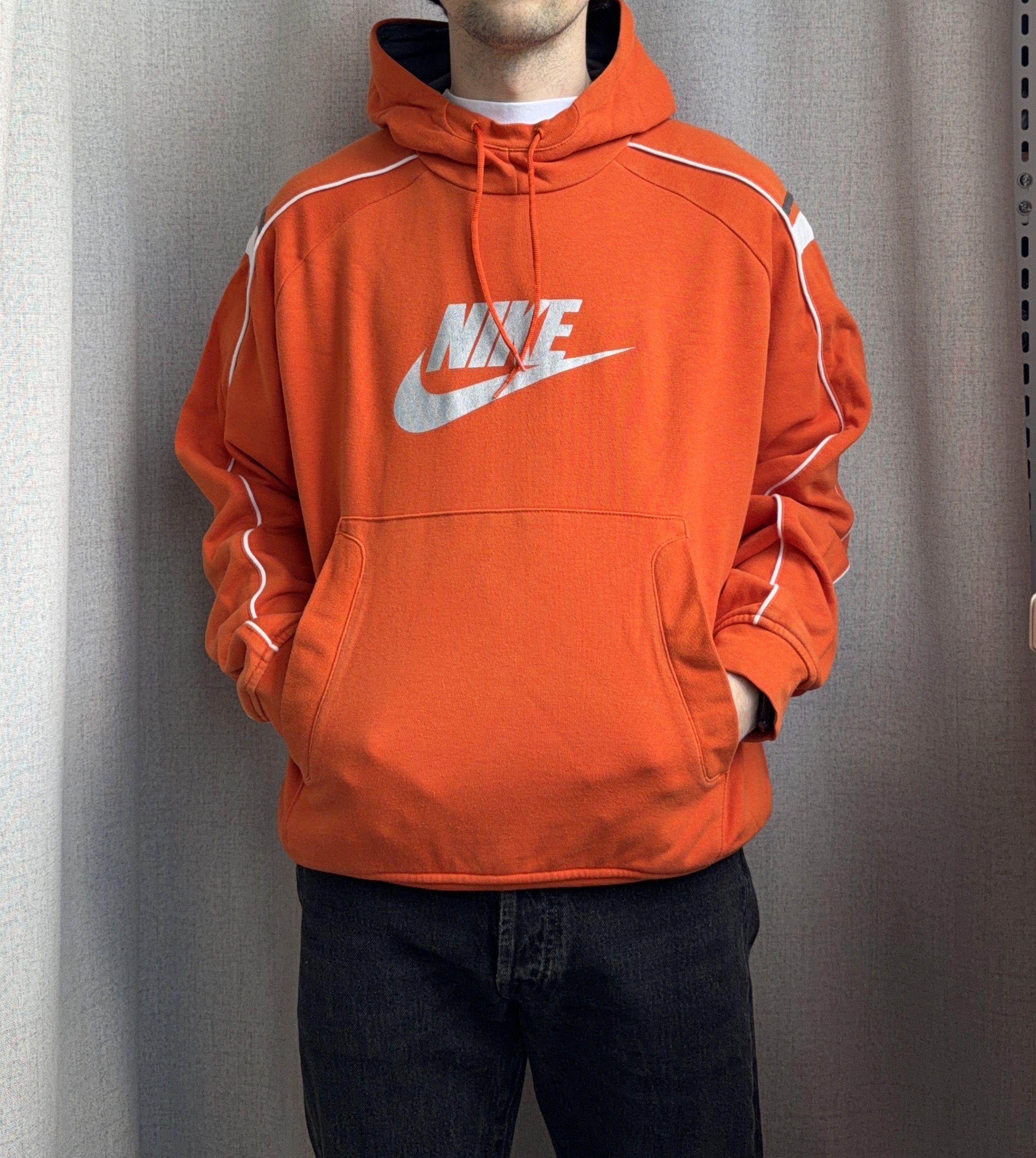 Nike Vintage Y2K Nike Big Logo Box Fit Orange Hoodie Size US M / EU 48-50 / 2 - 3 Thumbnail