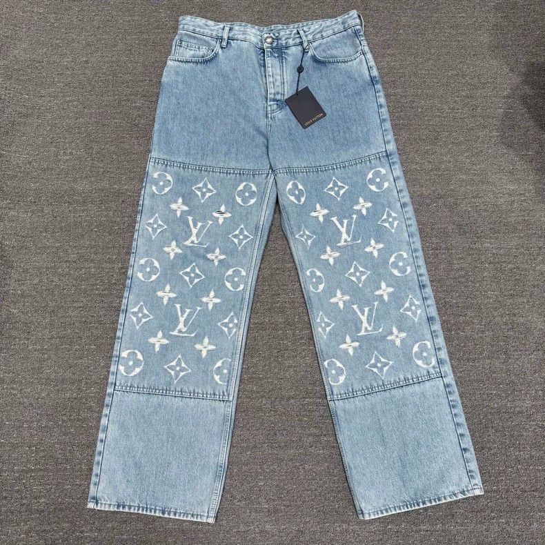 Louis Vuitton Louis Vuitton Blue presbyopic full-print jeans Size US 32 / EU 48 - 1 Thumbnail
