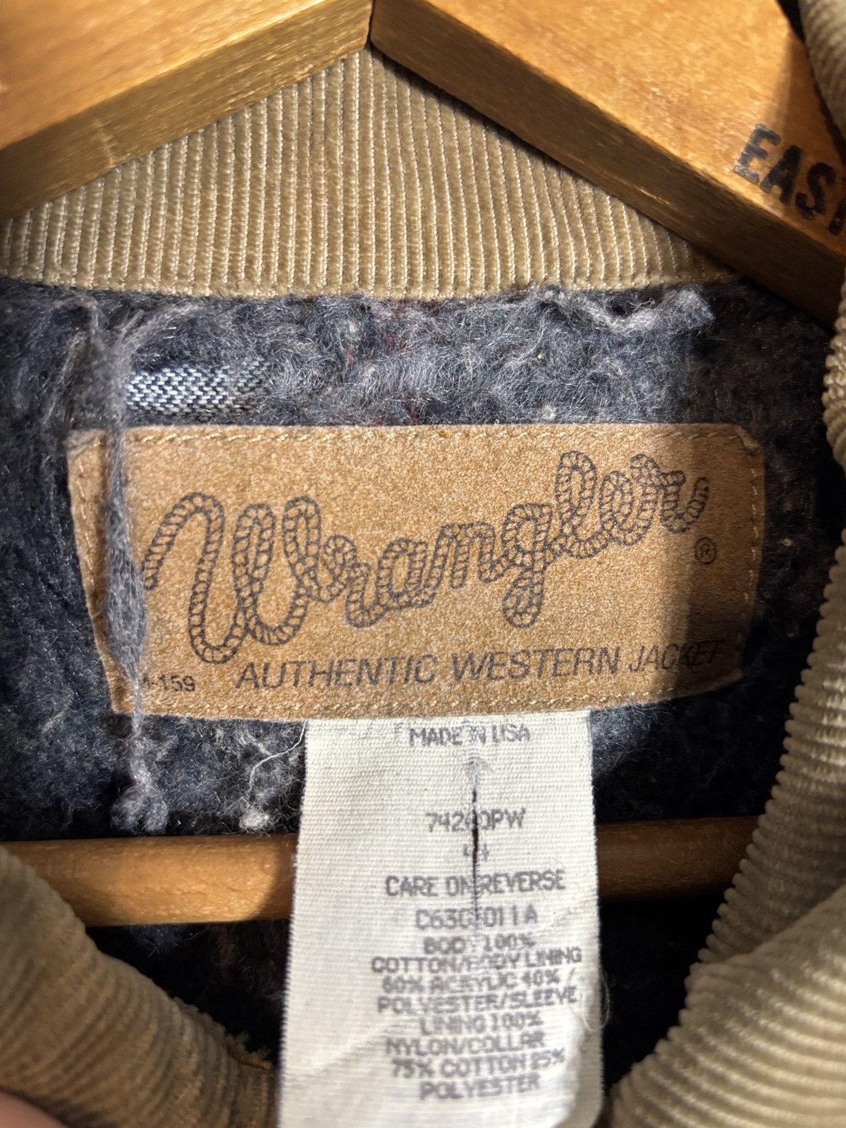 Wrangler Vtg Wrangler Western Blanket Lined Denim Jacket Size 44 USA Size US L / EU 52-54 / 3 - 3 Thumbnail