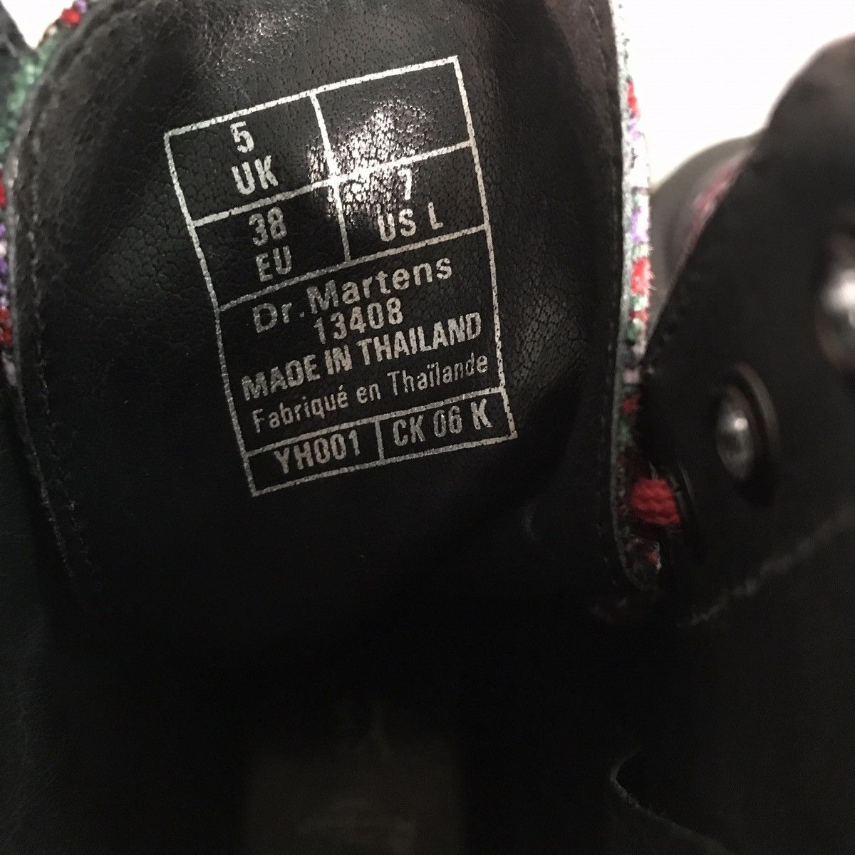 Dr. Martens × Y's Dr Martens For Y’s Floral Blue With Red Laces Gum Bottom 7 Size US 7 / IT 37 - 10 Thumbnail