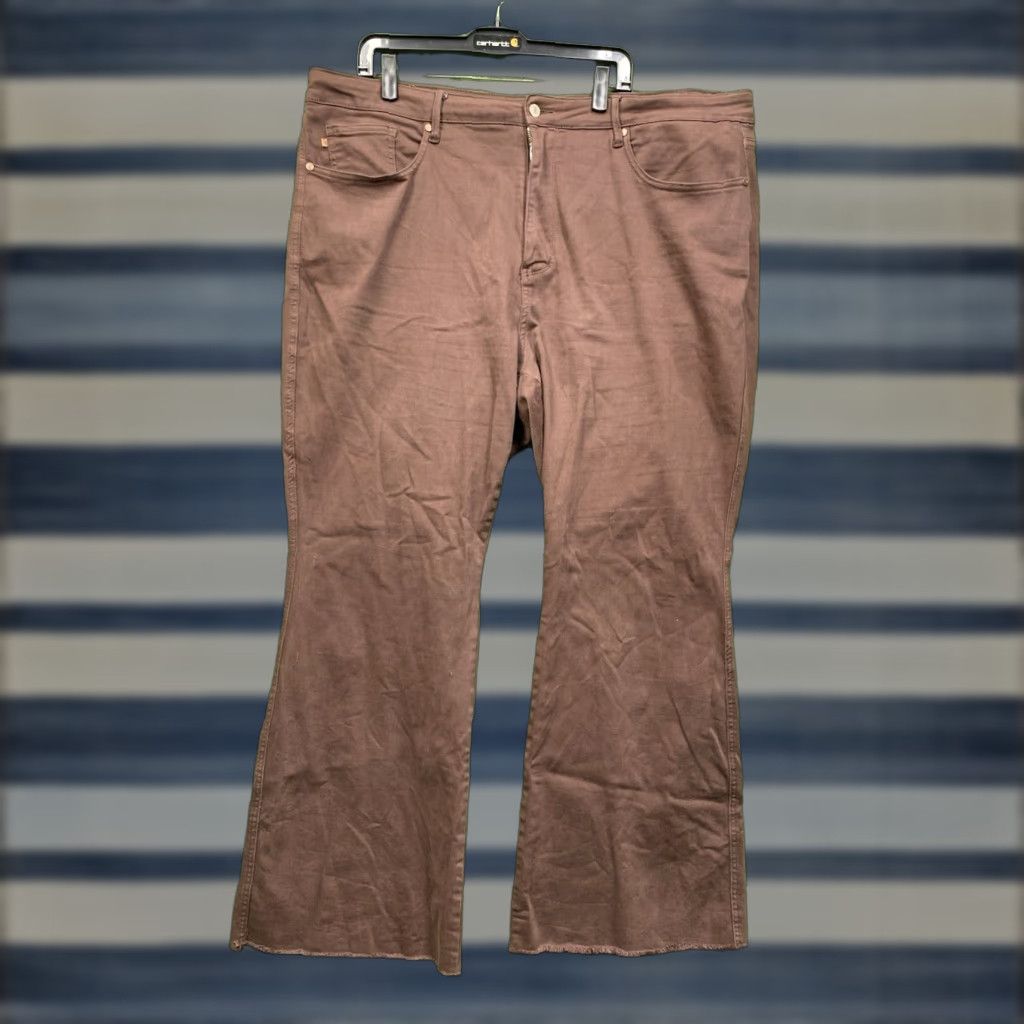 Denime Judy Blue Garment Dyed Flared Jeans Womens Size 20W Brown Stretch Denim Size 42" / US 20 - 1 Thumbnail