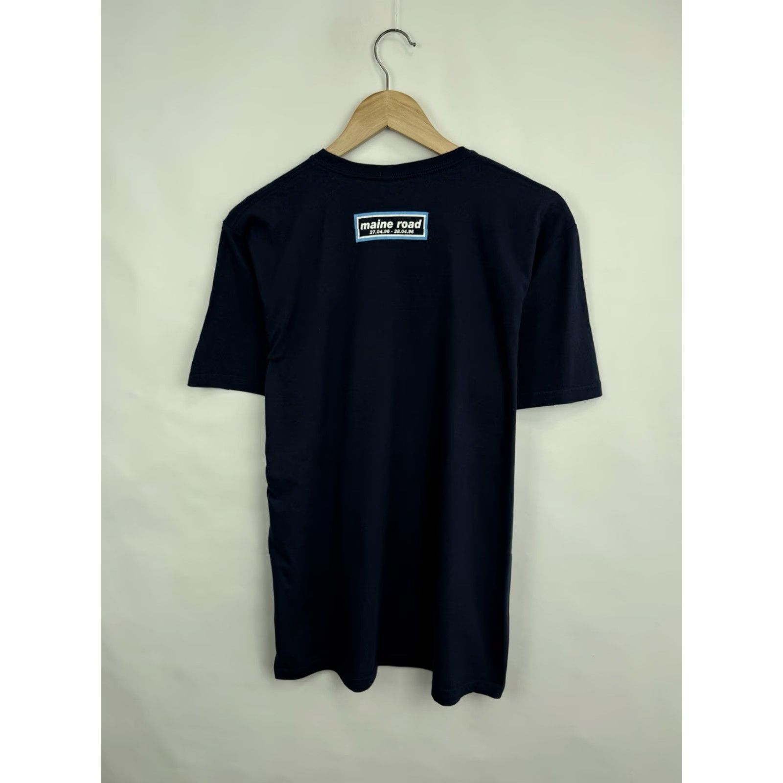 Vintage VINTAGE Oasis Maine Road 96 T-Shirt Liam Gallagher 2024 Size M Blue Mens Shirt Size US M / EU 48-50 / 2 - 7 Thumbnail