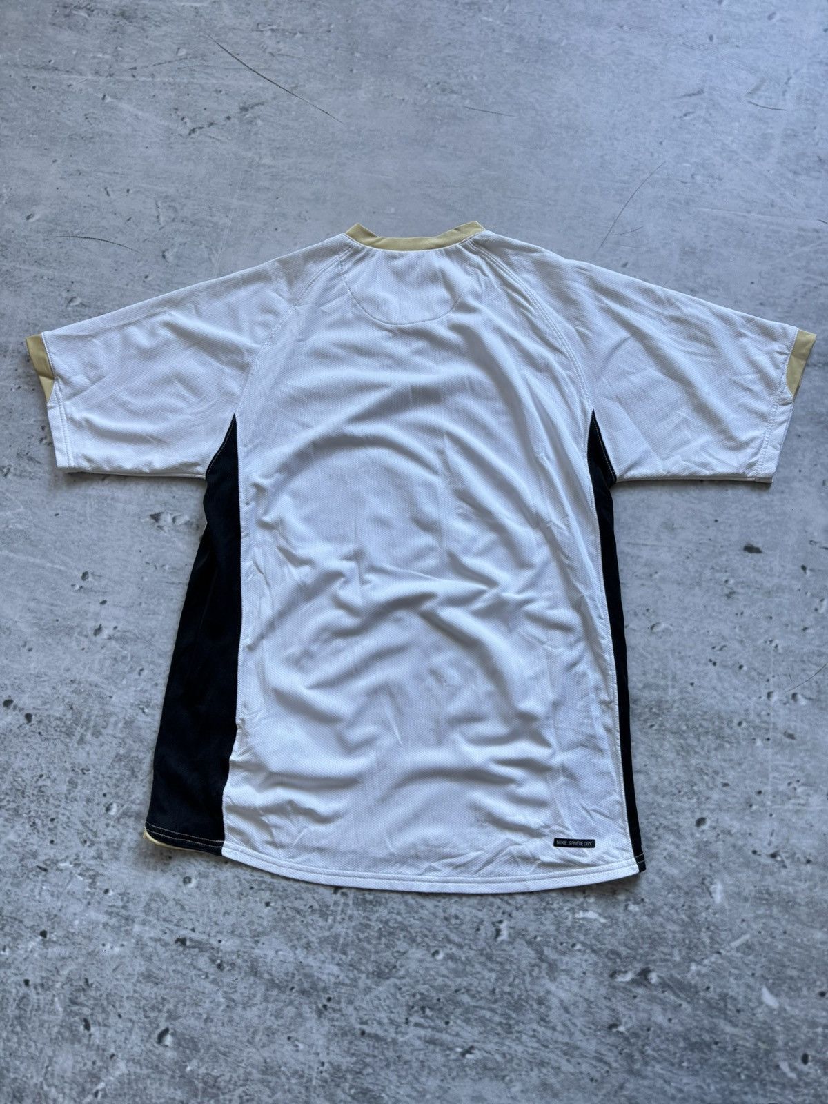 Nike Vintage 00s Manchester Retro soccer jersey rare tee Size US M / EU 48-50 / 2 - 2 Thumbnail