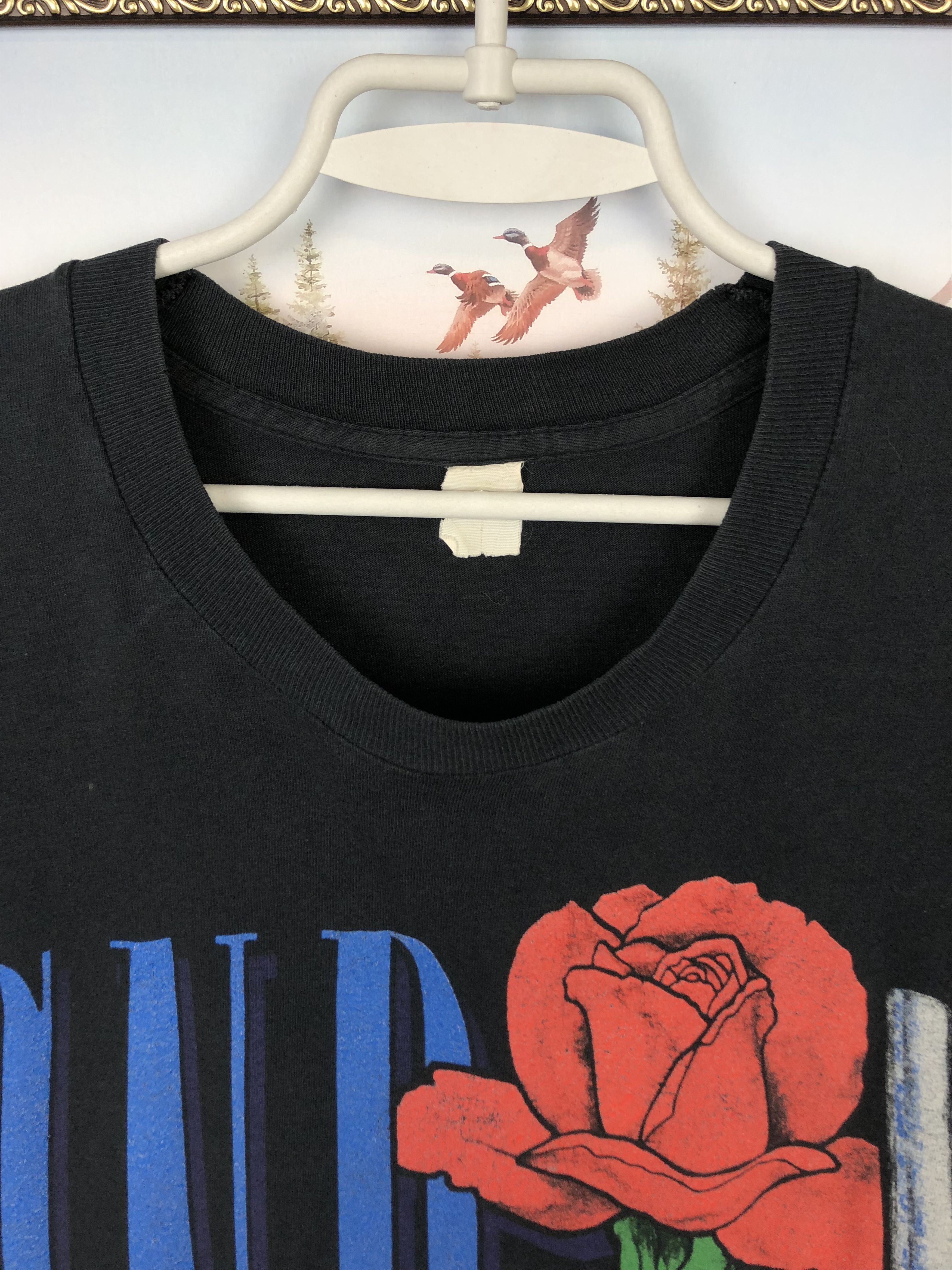 Vintage Vintage 1993 Guns And Roses Use Your Illusion Tee Band Shirt Size US M / EU 48-50 / 2 - 5 Thumbnail