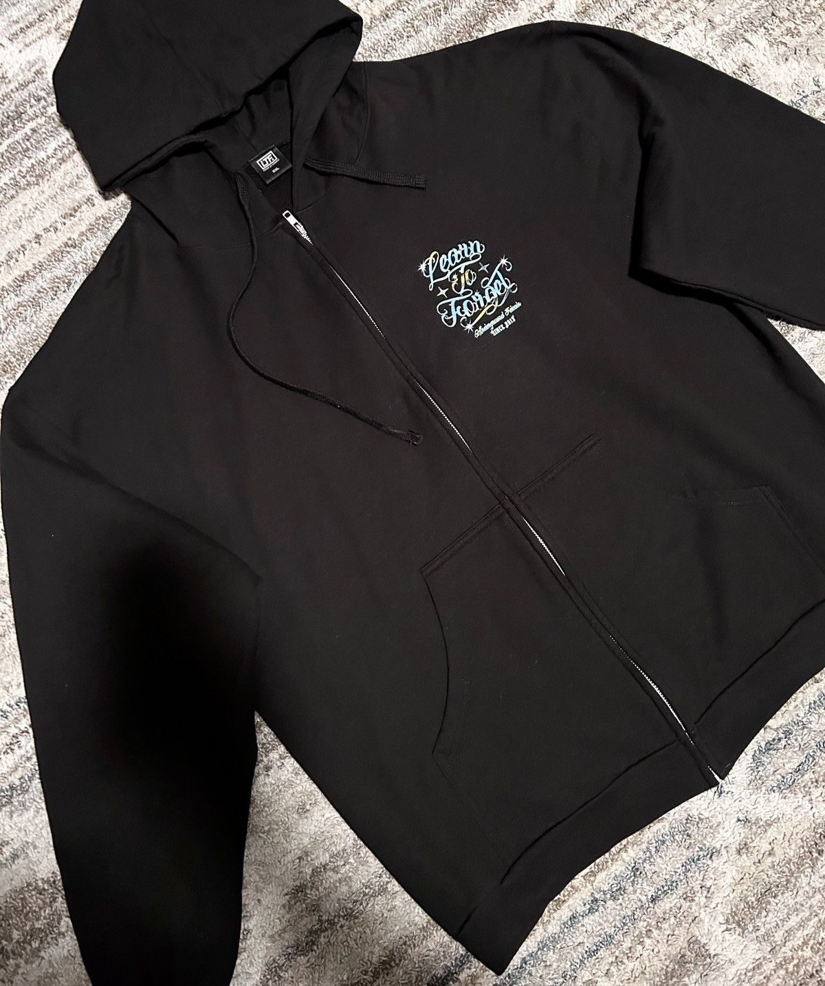 Other Learn to Forget OG Script Zip Up Hoodie Black Size US XXL / EU 58 / 5 - 1 Thumbnail