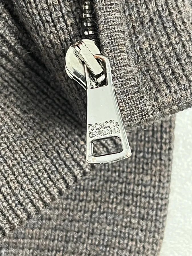 Dolce & Gabbana 2000s Dolce & Gabbana Brown Classy Zip-up Sweater Size US S / EU 44-46 / 1 - 10 Thumbnail