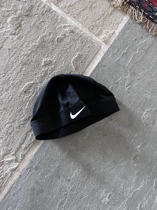 Nike Pro Skull Cap