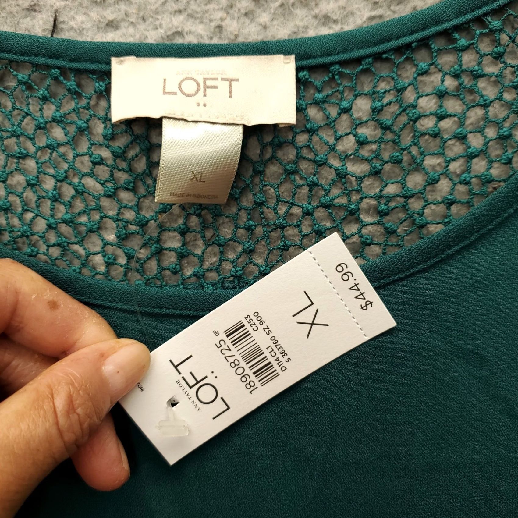 Loft LOFT Ann Taylor Tank Top Womens XL Green Crochet Lace Trim Sleeveless Round Neck Shirt Women XL Green Casual Summer Size XL / US 12-14 / IT 48-50 - 6 Thumbnail