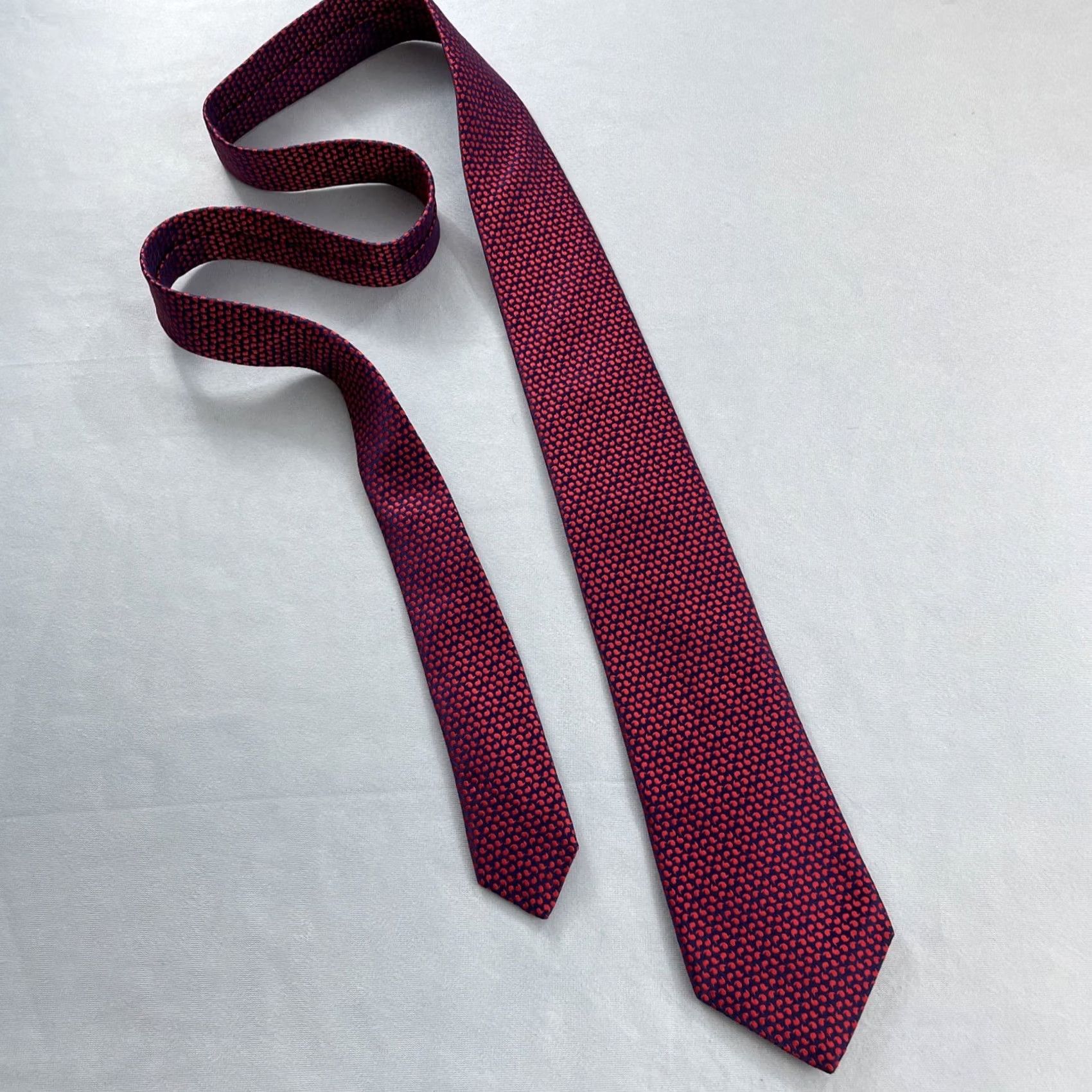 Charles Tyrwhitt VINTAGE? No. Charles Tyrwhitt Silk Tie Red Blue Textured Men Necktie Made England 3.5x60 Size ONE SIZE - 4 Thumbnail