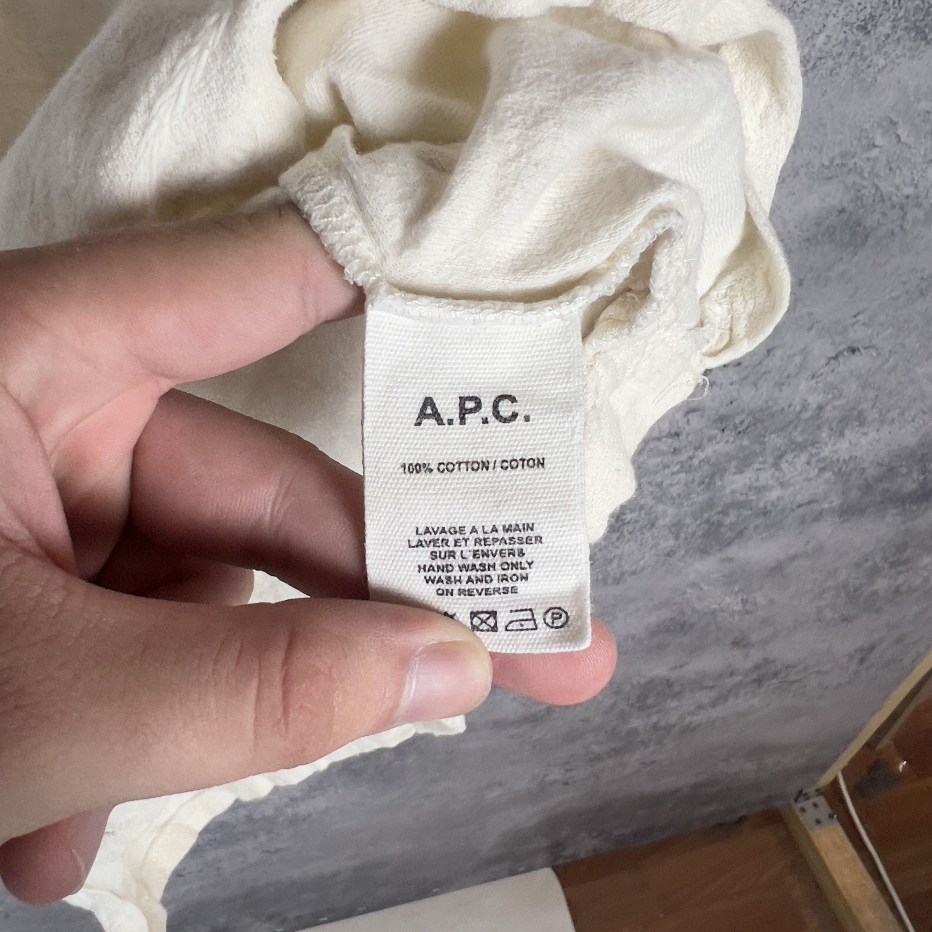 A.P.C. A.P.C. Sweatshirt Women's Size M Beige Long Sleeve Size M / US 6-8 / IT 42-44 - 5 Thumbnail