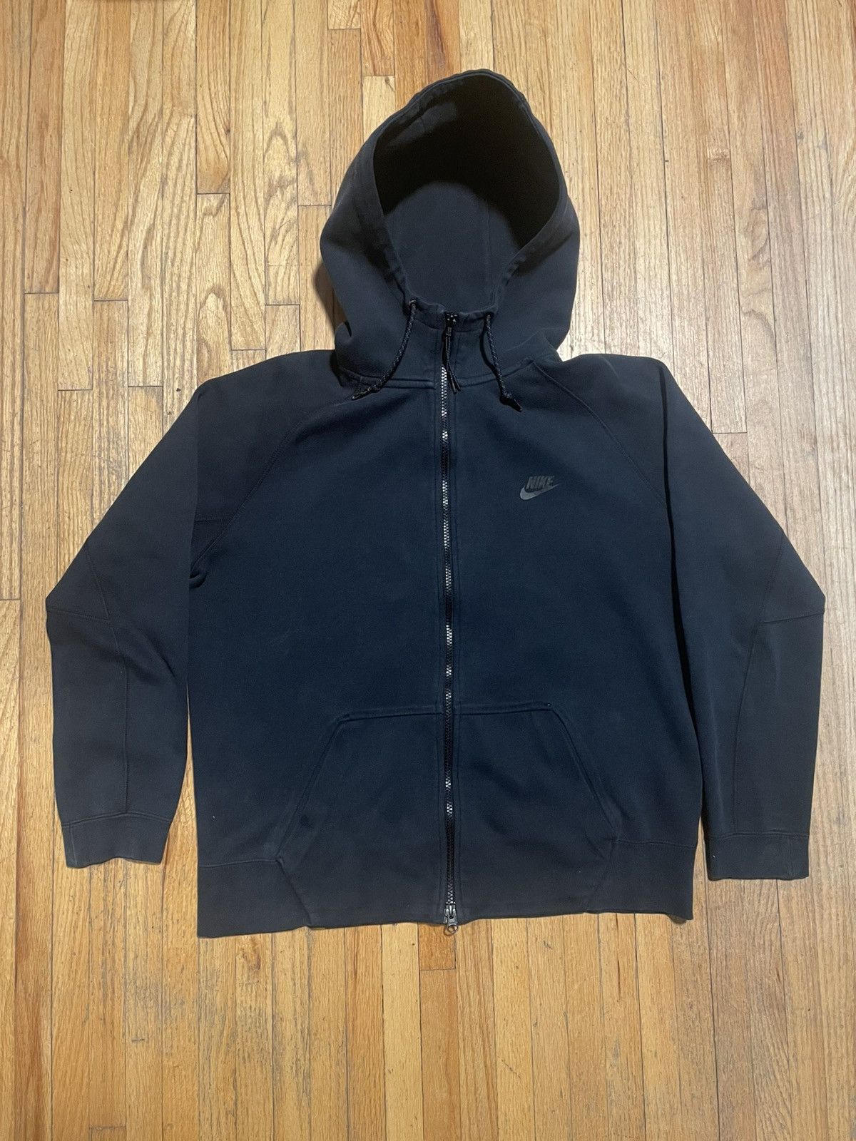 Nike Nike Black Tech Fleece Hoodie Size US S / EU 44-46 / 1 - 1 Thumbnail