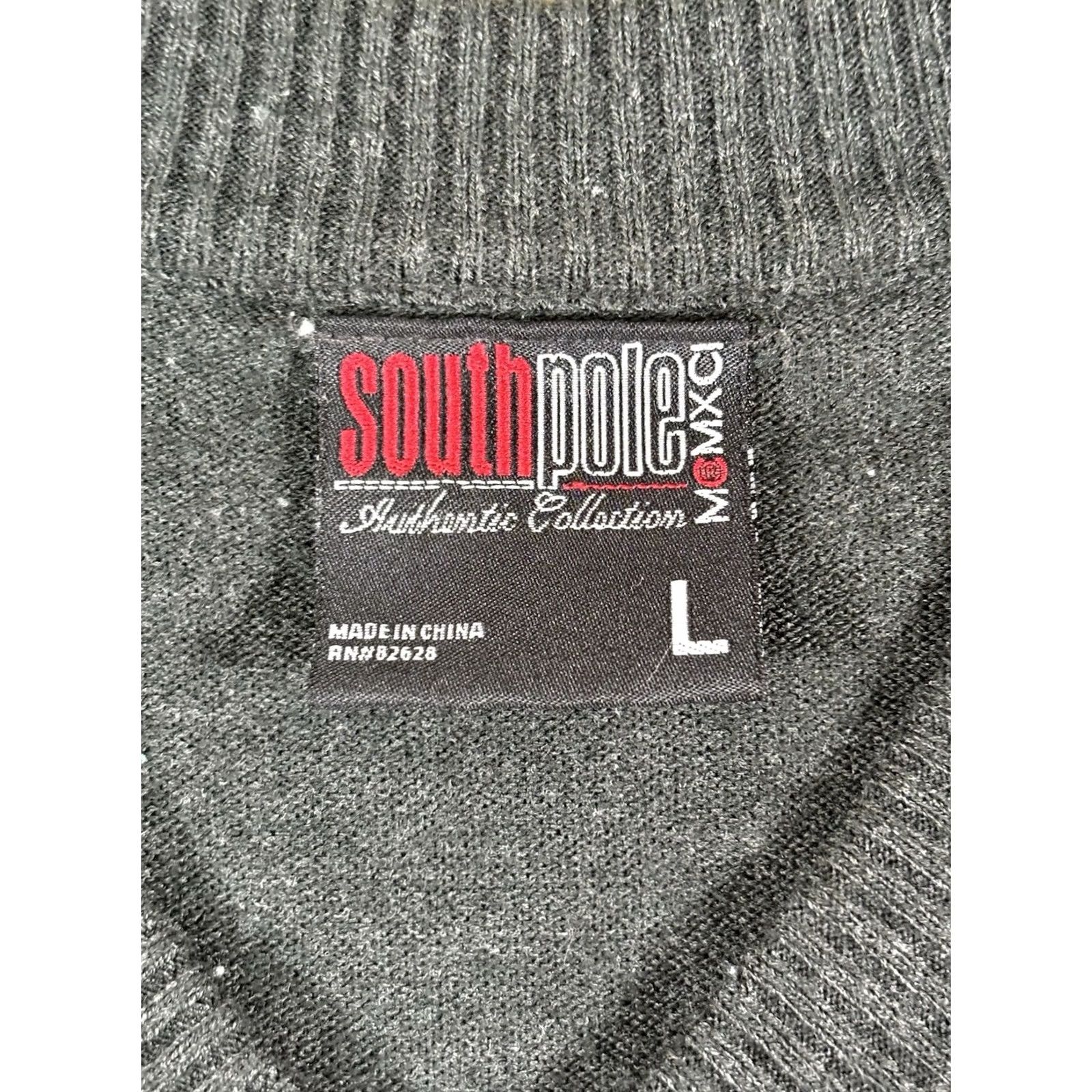 Southpole VINTAGE South Pole Argyle Black & Grey Sweater Vest Men’s Large V-Neck Sleeveless 100% Acrylic Knit Casual Regular Logo Seasonal Fall Winter Spring Size US L / EU 52-54 / 3 - 2 Thumbnail