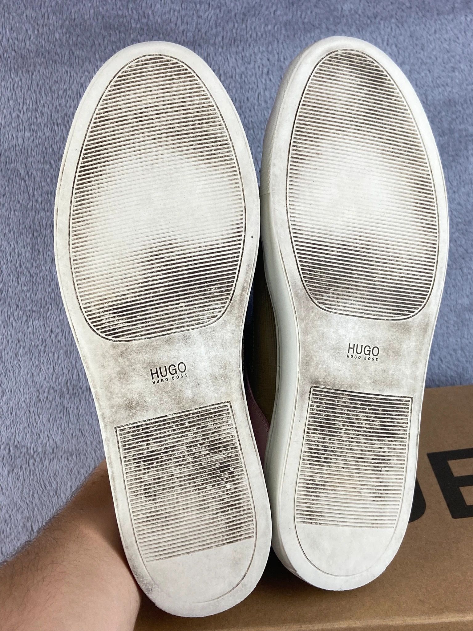 Hugo Boss Hugo Boss trampki złoto białe vintage Size US 9 / EU 42 - 6 Thumbnail