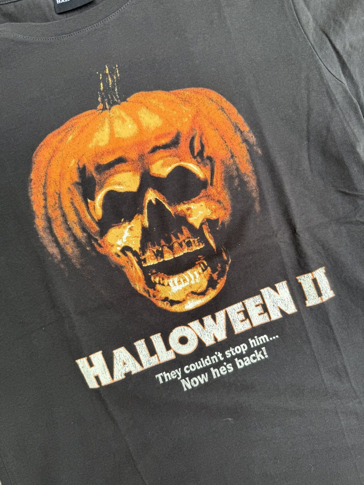 Vintage Halloween II Tee Size US M / EU 48-50 / 2 - 3 Thumbnail