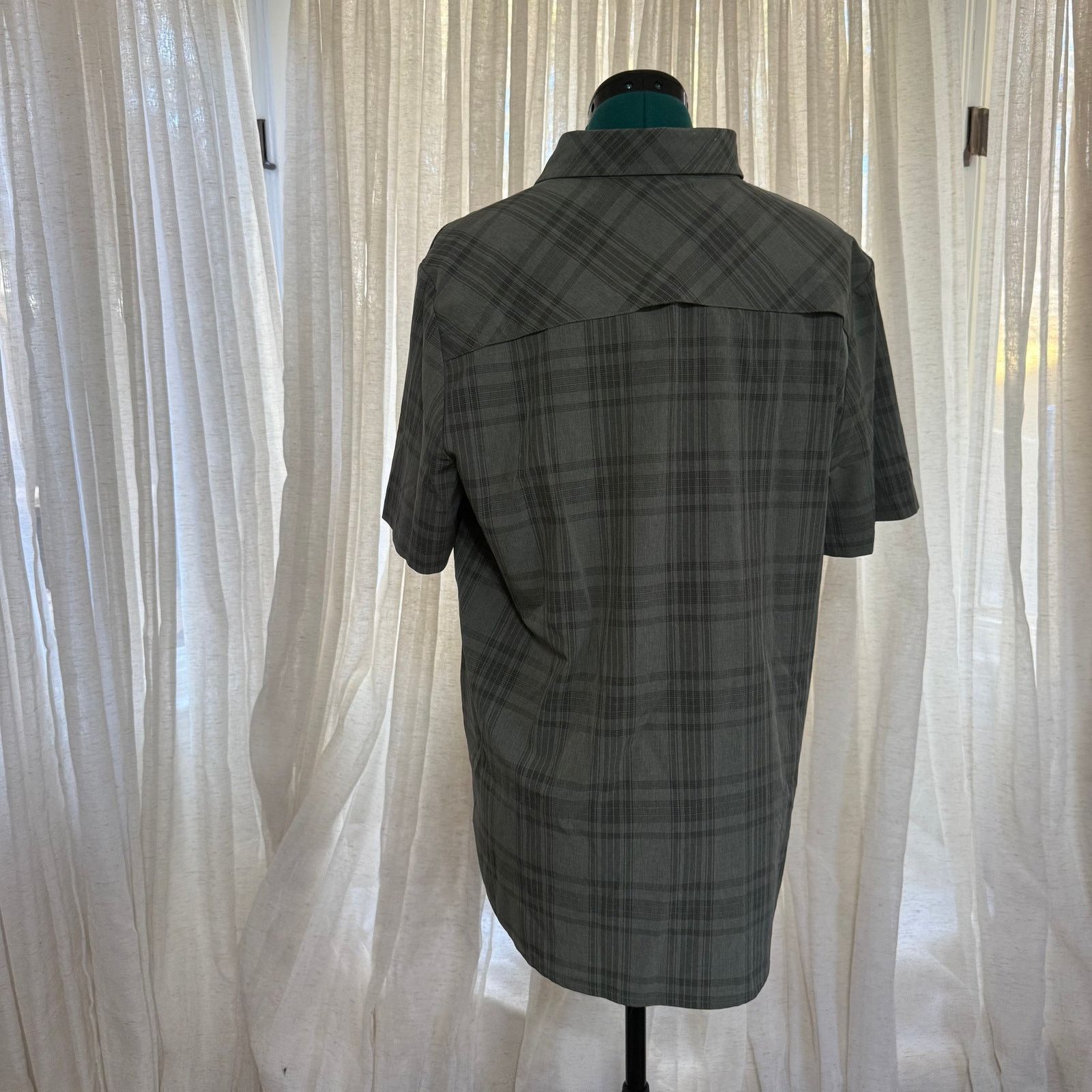 Orvis Olive Plaid Short-Sleeve Outdoor Shirt | Sz XL Size US M / EU 48-50 / 2 - 4 Thumbnail