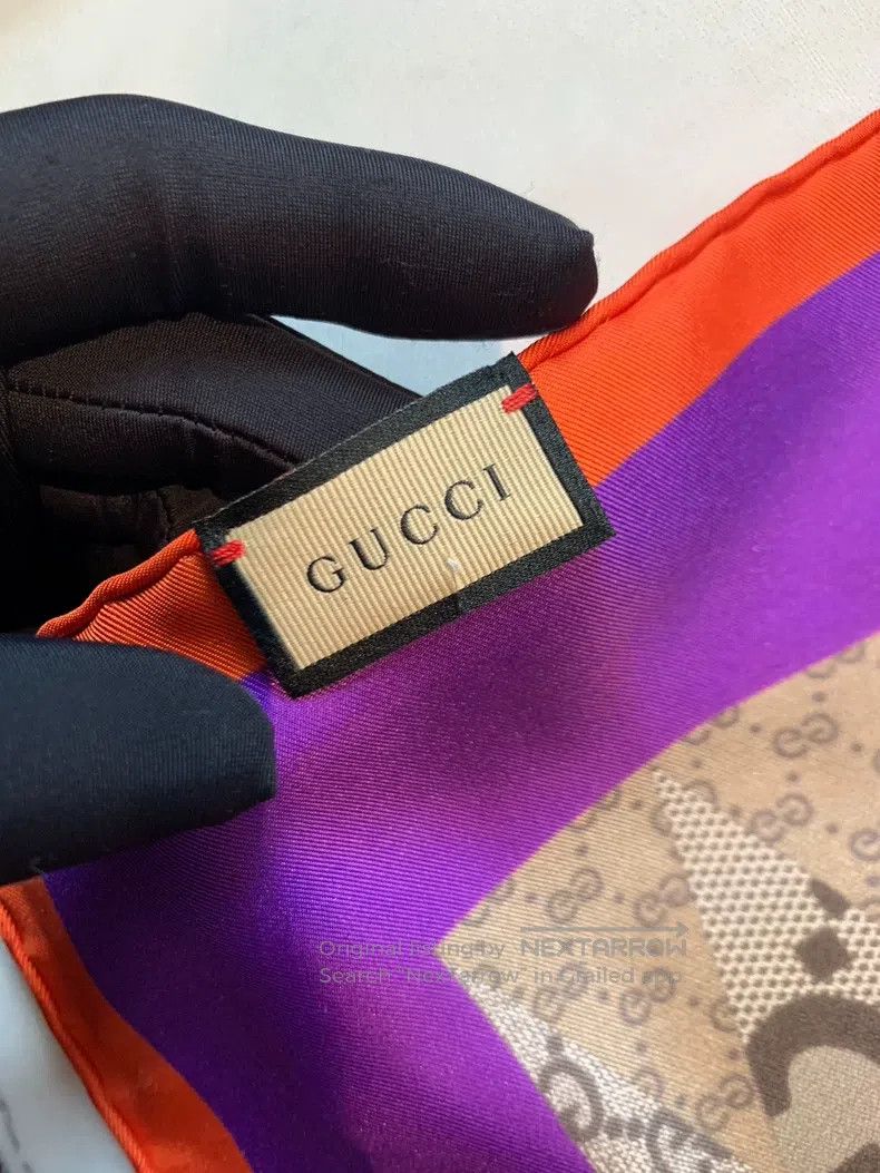 Gucci Guicci Printed Mulberry Silk Scarf Size ONE SIZE - 3 Thumbnail