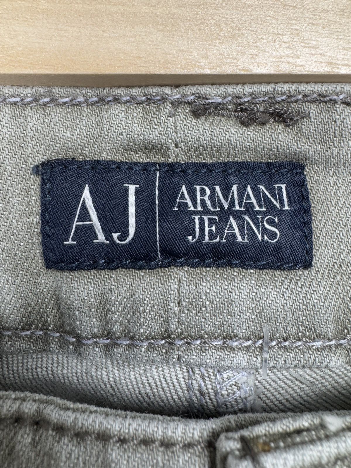 Armani Armani Jeans Vintage Baggy Backprint Flared Grey Denim Pants Size 34" / US 12 / IT 48 - 10 Thumbnail