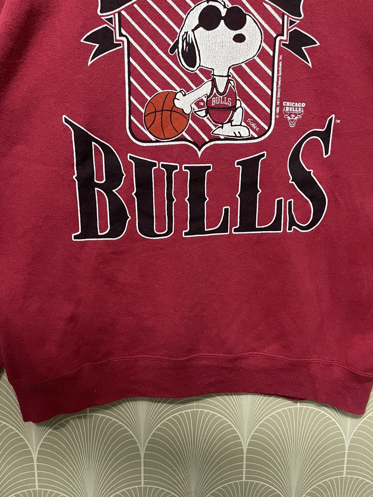 NBA VINTAGE 90s CHICAGO BULLS X SNOOPY SWEATSHIRT L SIZE Size US L / EU 52-54 / 3 - 10 Thumbnail