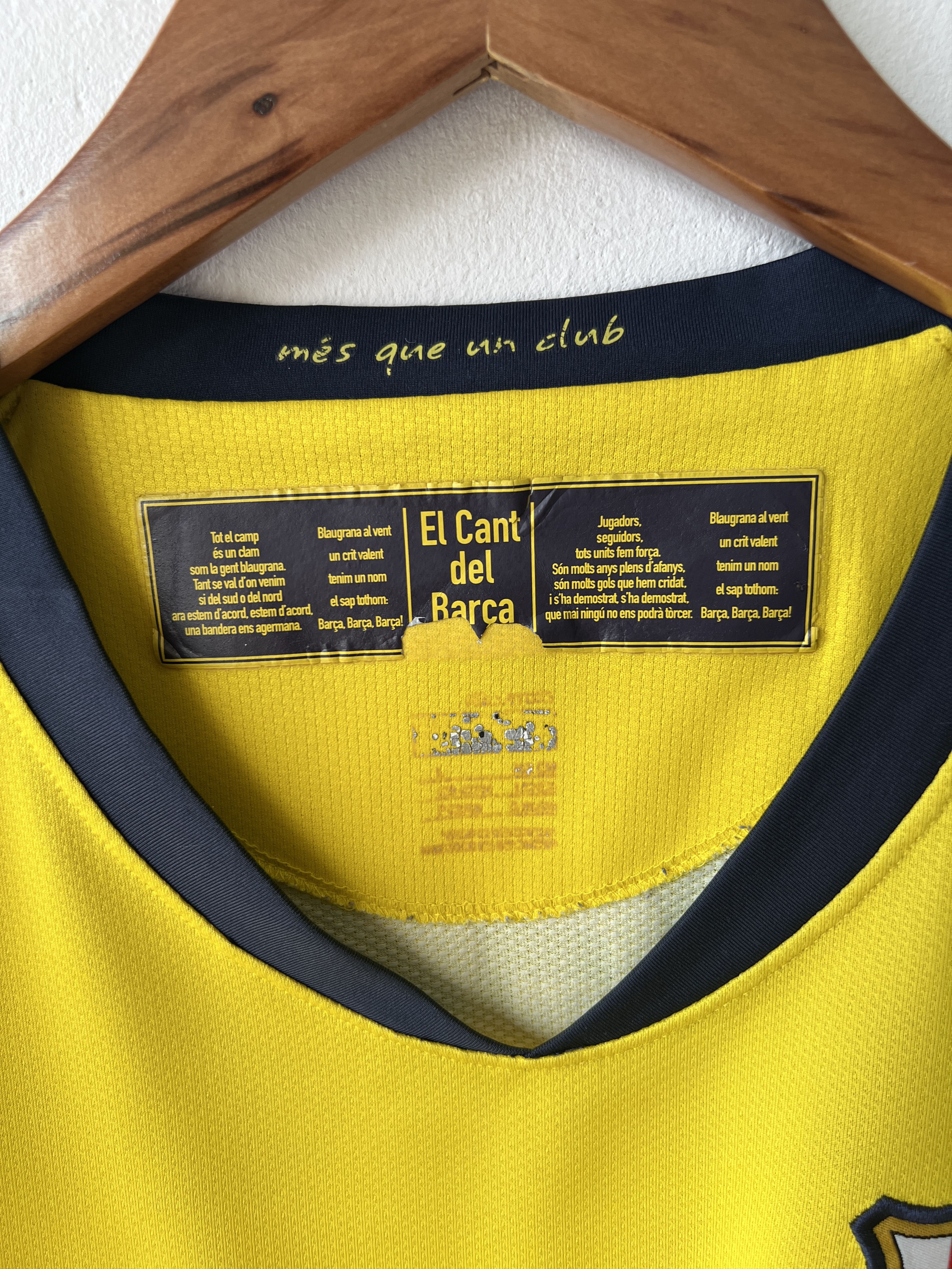 Nike (L) Barcelona 2008-10 Away Kit Messi #10 Size US L / EU 52-54 / 3 - 3 Thumbnail