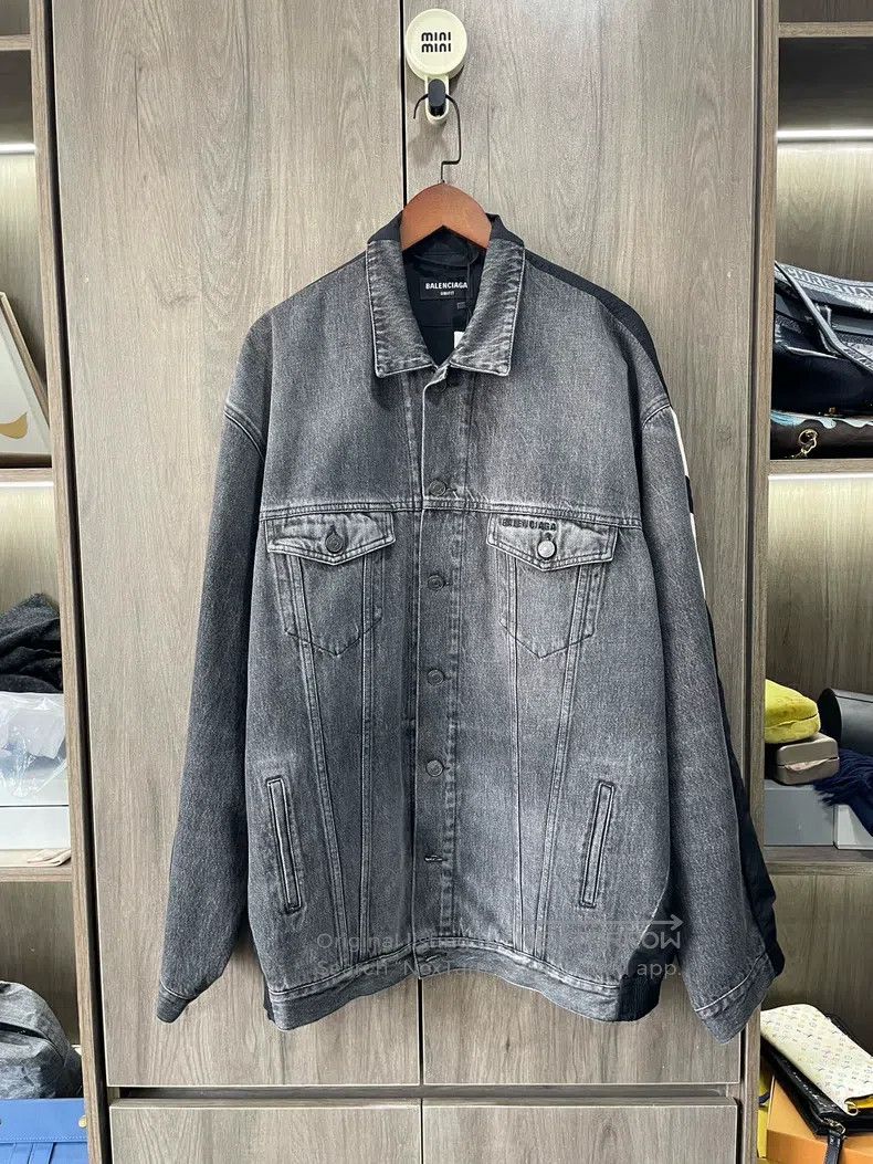 Balenciaga Balenciaga Black and White Patchwork Denim Jacket Size US L / EU 52-54 / 3 - 1 Thumbnail