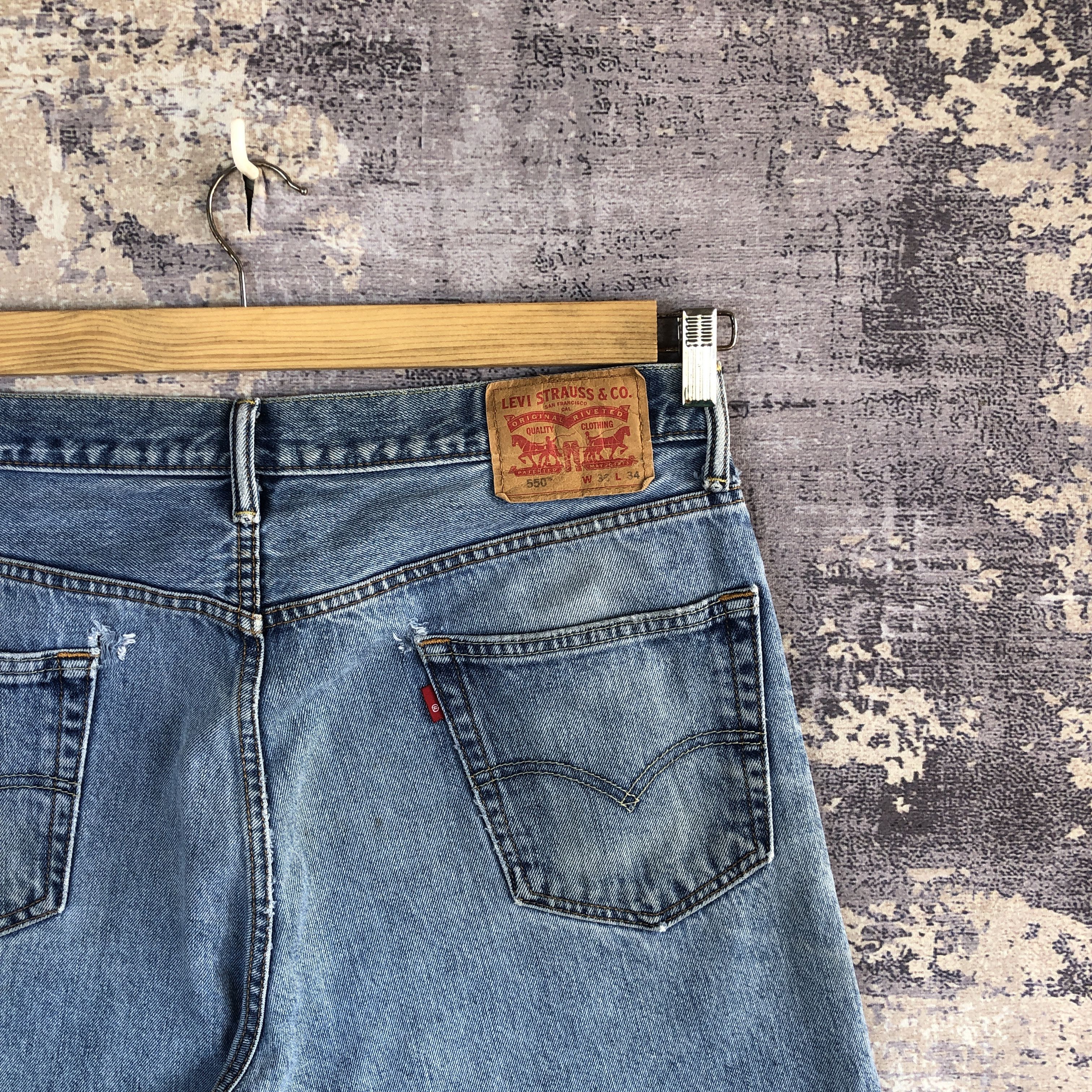 Levi's Vintage Levis 505 Distressed Light Wash Jeans Levis' Denim Size US 36 / EU 52 - 5 Thumbnail